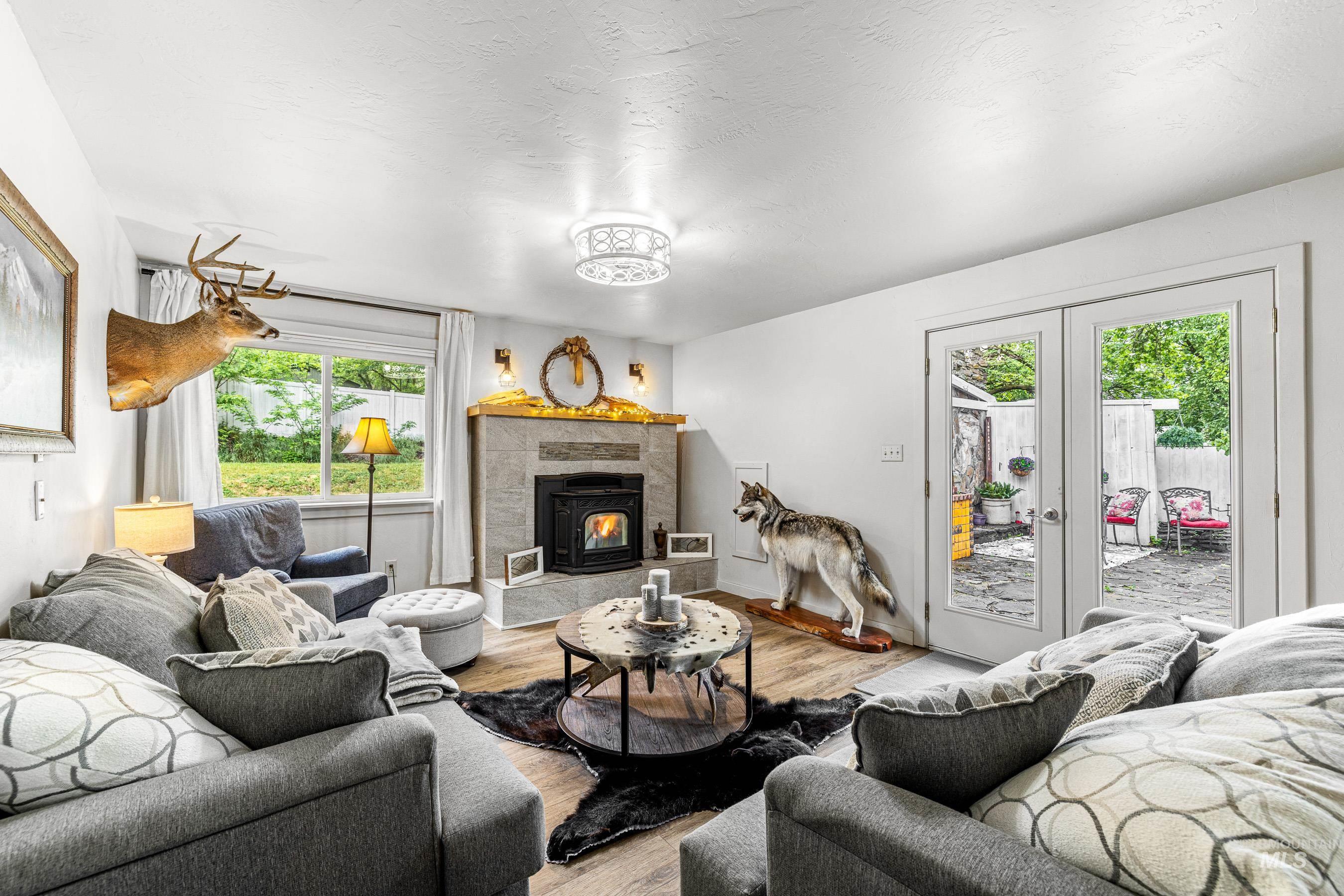 509 S Main St, Riggins, Idaho 83549, 4 Bedrooms, 3 Bathrooms, Residential For Sale, Price $599,000, 98970871