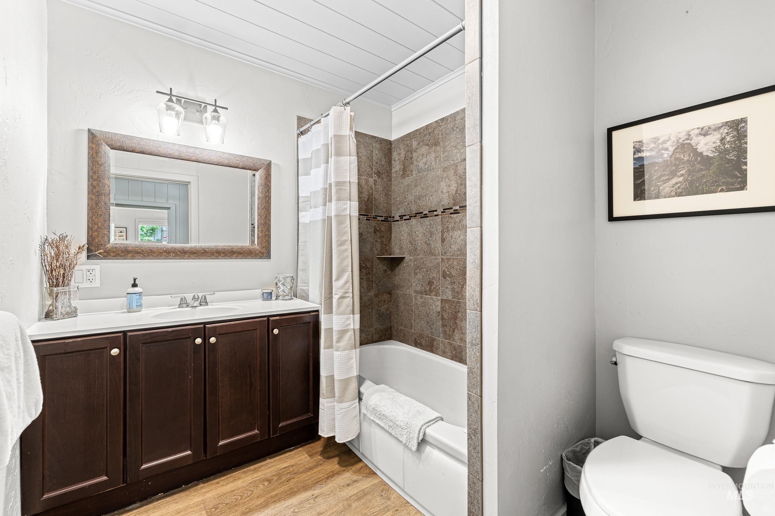 509 S Main St, Riggins, Idaho 83549, 4 Bedrooms, 3 Bathrooms, Residential For Sale, Price $599,000, 98970871