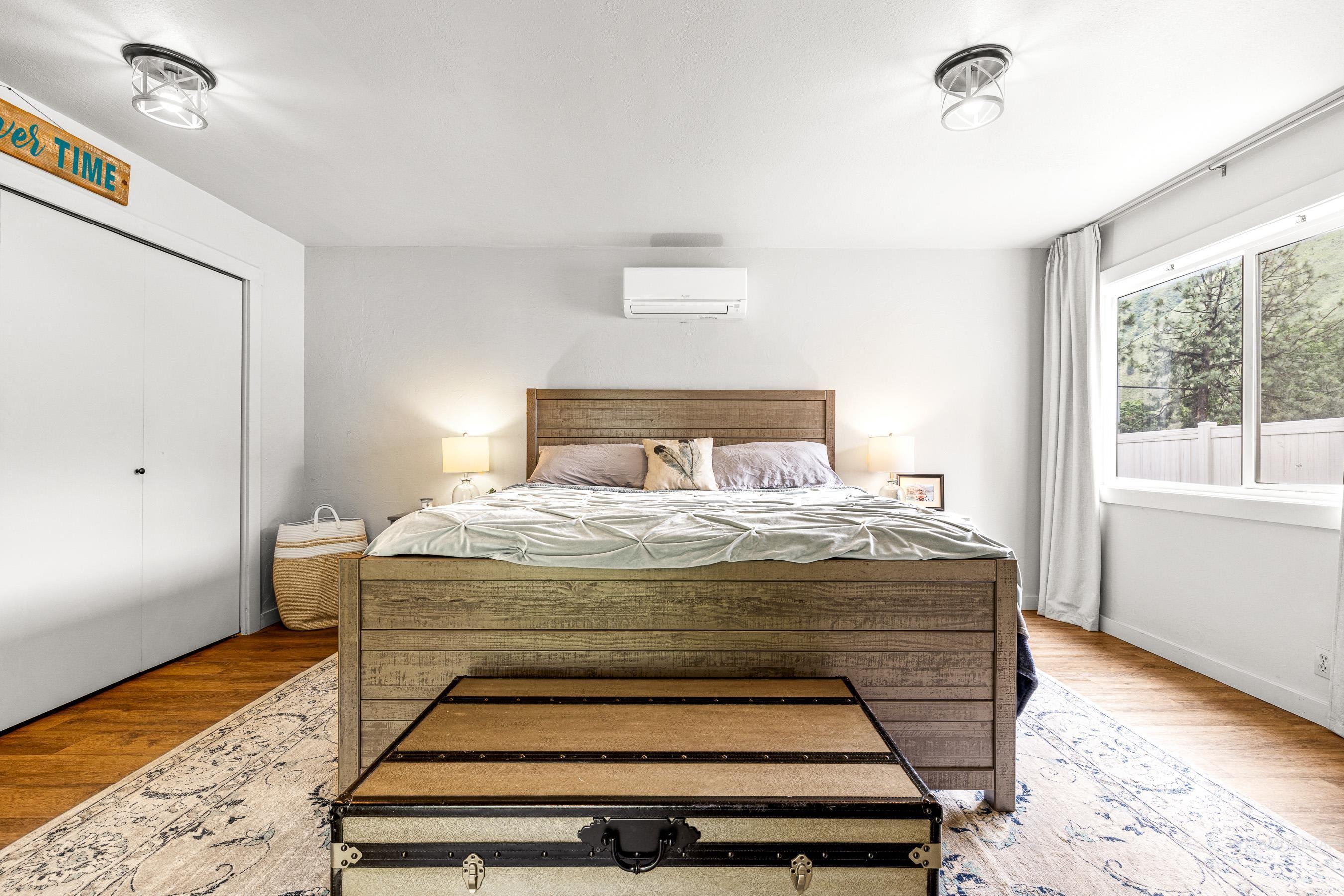 509 S Main St, Riggins, Idaho 83549, 4 Bedrooms, 3 Bathrooms, Residential For Sale, Price $599,000, 98970871