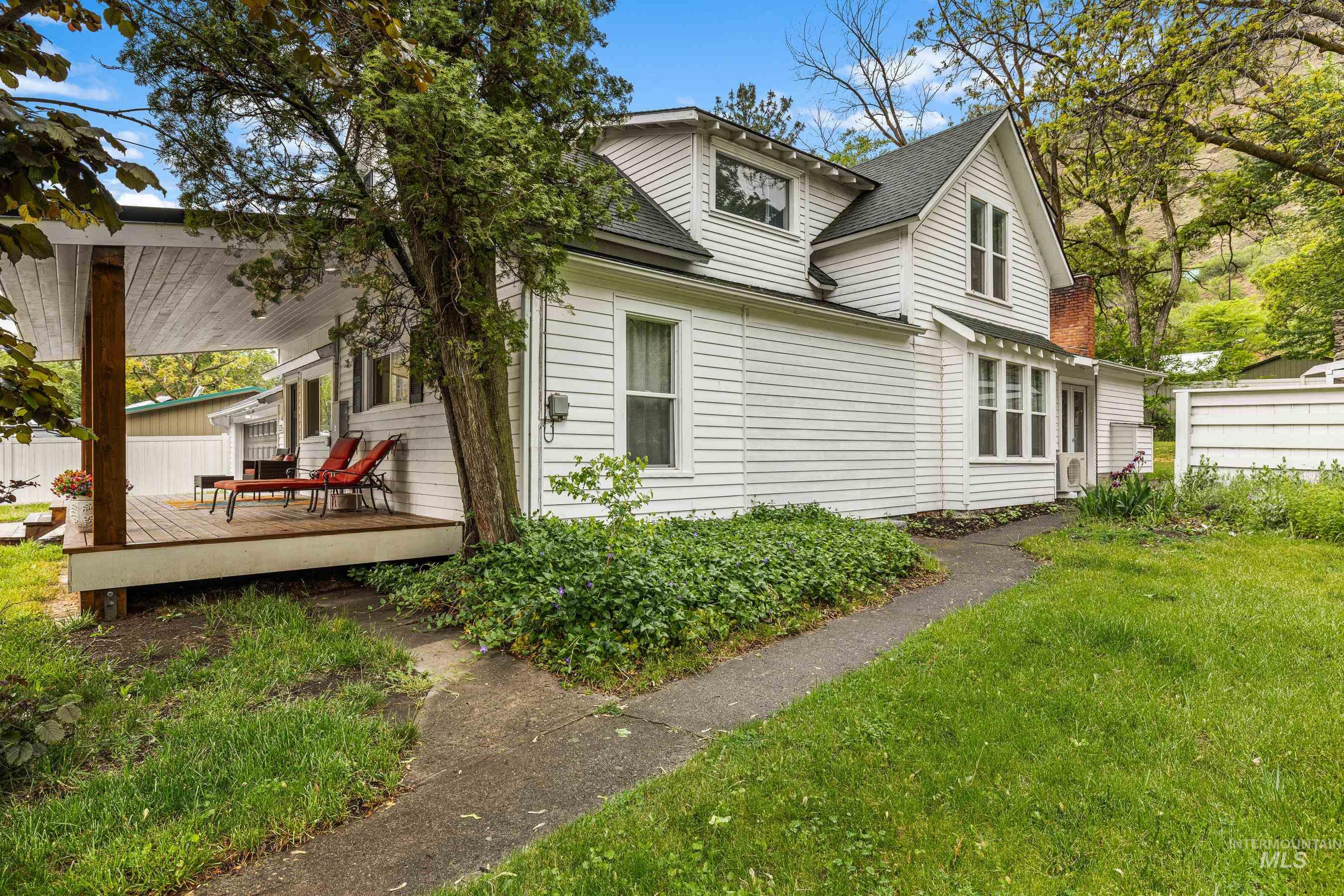 509 S Main St, Riggins, Idaho 83549, 4 Bedrooms, 3 Bathrooms, Residential For Sale, Price $599,000, 98970871