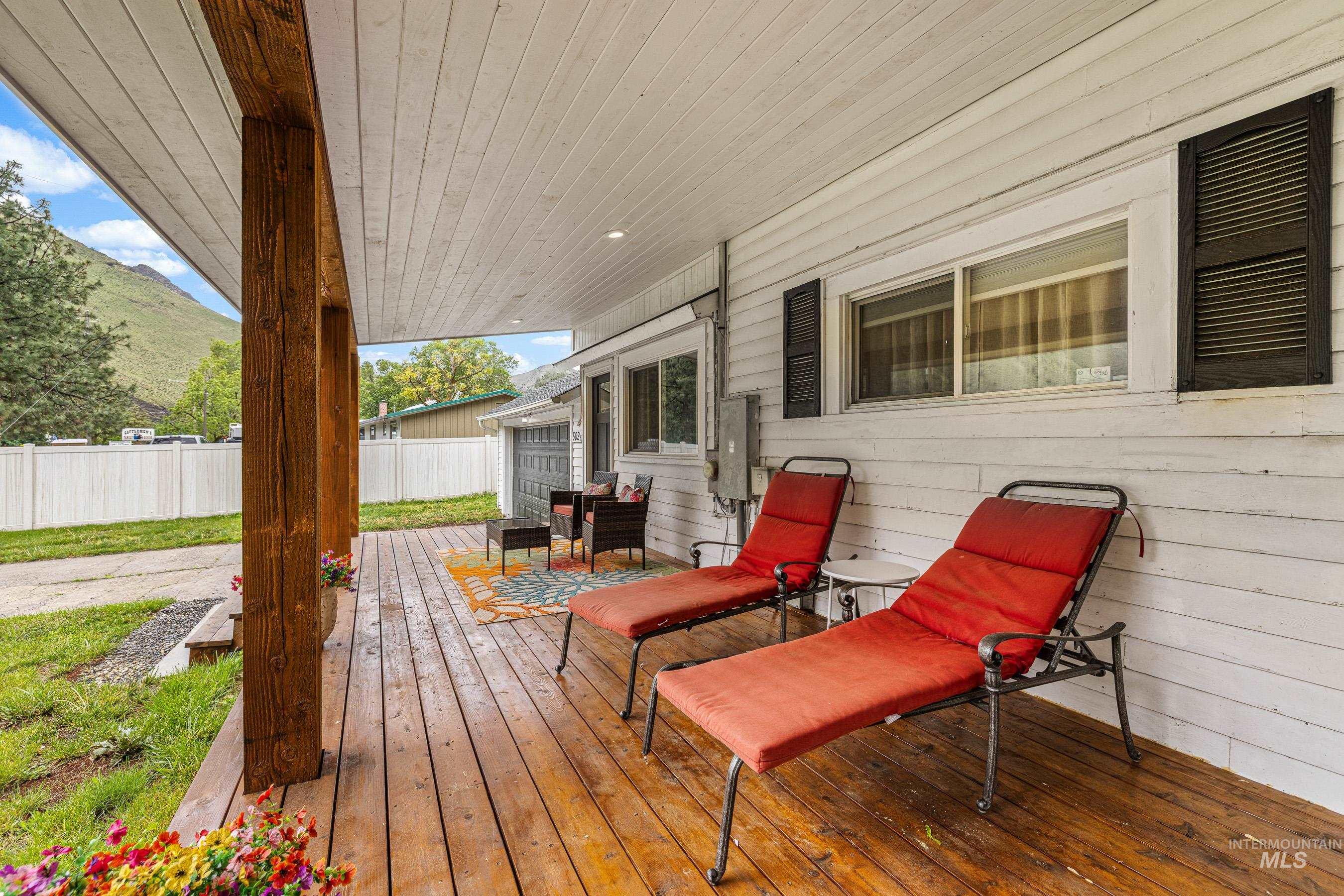 509 S Main St, Riggins, Idaho 83549, 4 Bedrooms, 3 Bathrooms, Residential For Sale, Price $599,000, 98970871