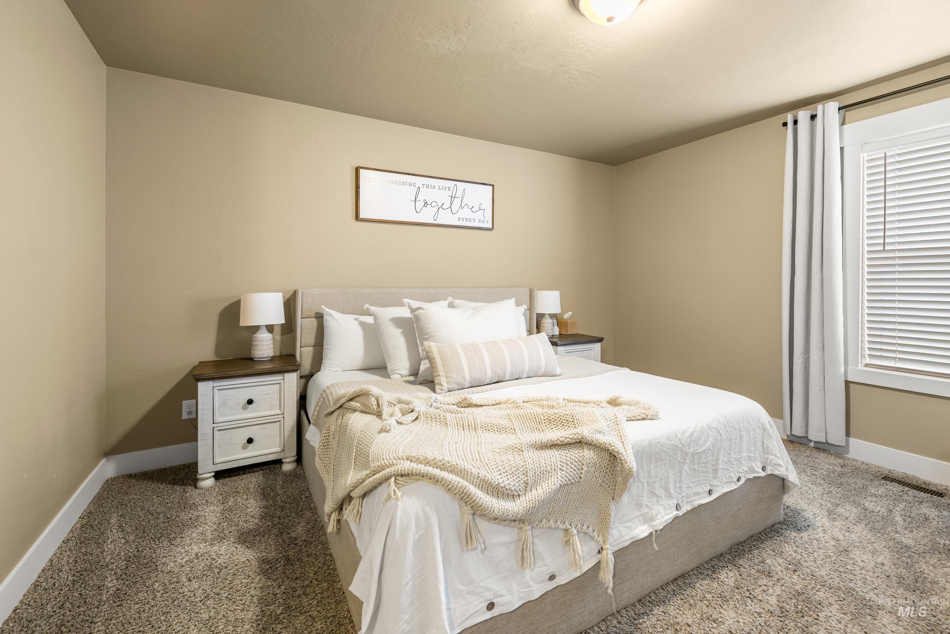 1110 SW Bonnie St, Mountain Home, Idaho 83647, 3 Bedrooms, 2 Bathrooms, Residential For Sale, Price $375,000,MLS 98970872