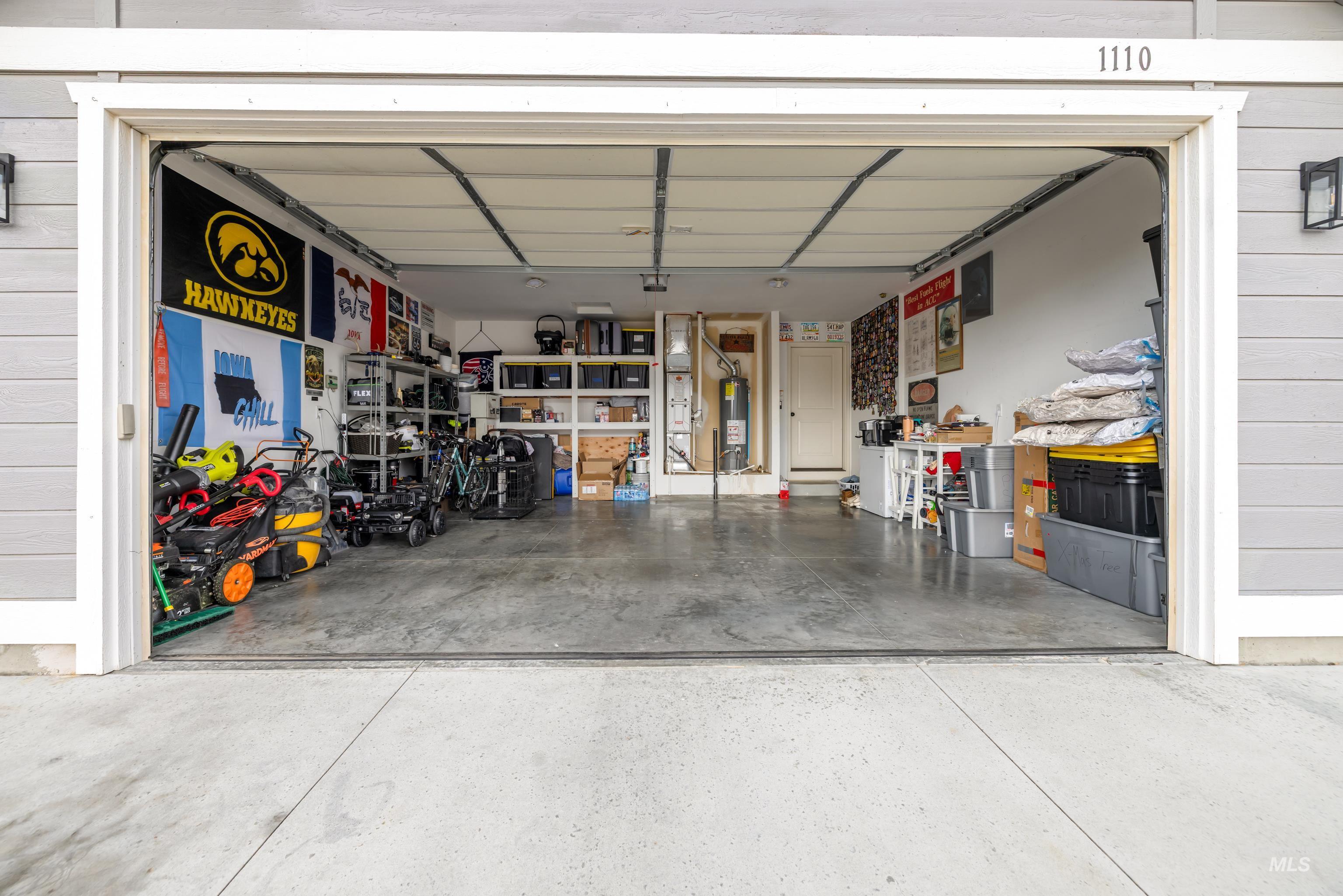 1110 SW Bonnie St, Mountain Home, Idaho 83647, 3 Bedrooms, 2 Bathrooms, Residential For Sale, Price $375,000,MLS 98970872