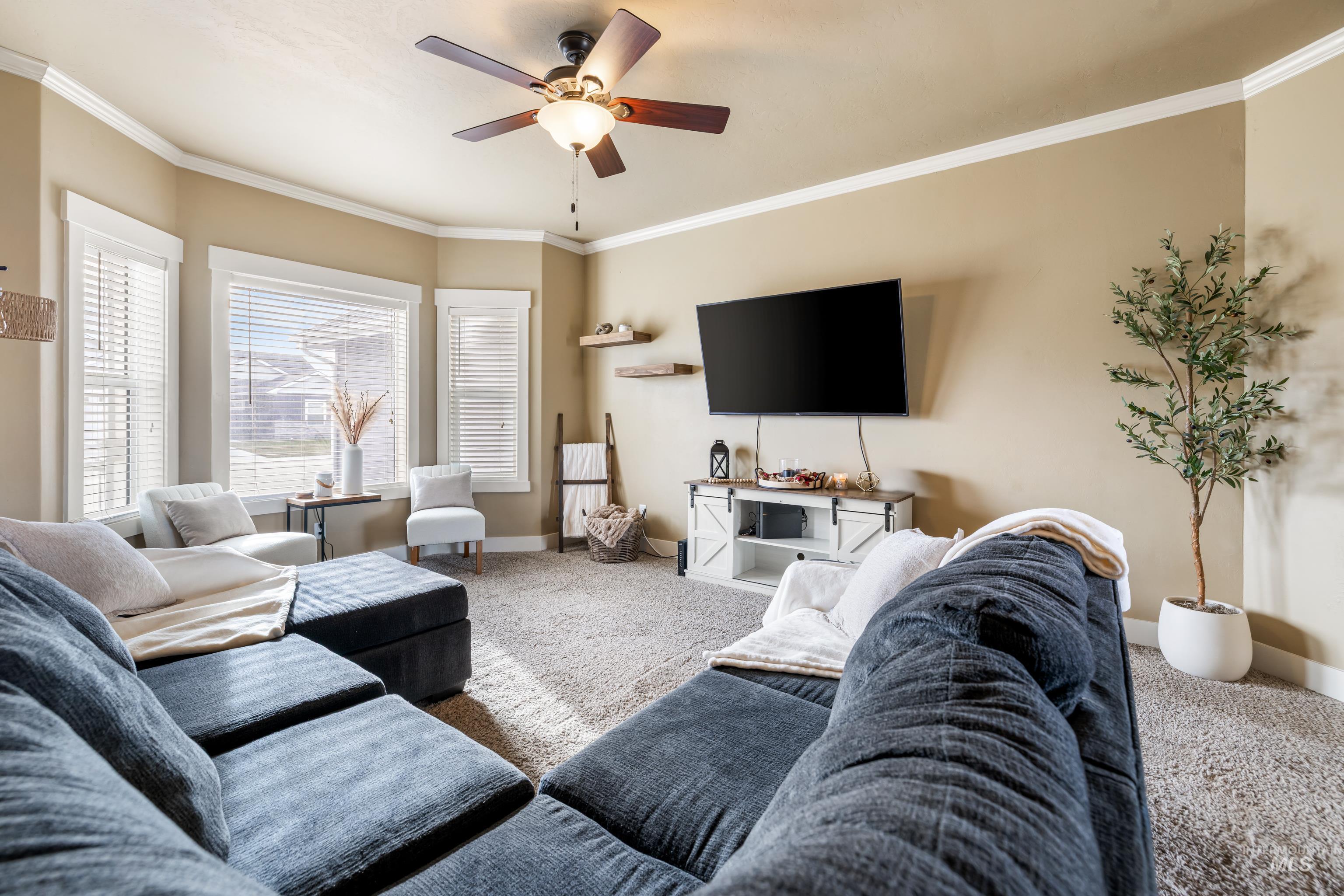 1110 SW Bonnie St, Mountain Home, Idaho 83647, 3 Bedrooms, 2 Bathrooms, Residential For Sale, Price $375,000,MLS 98970872