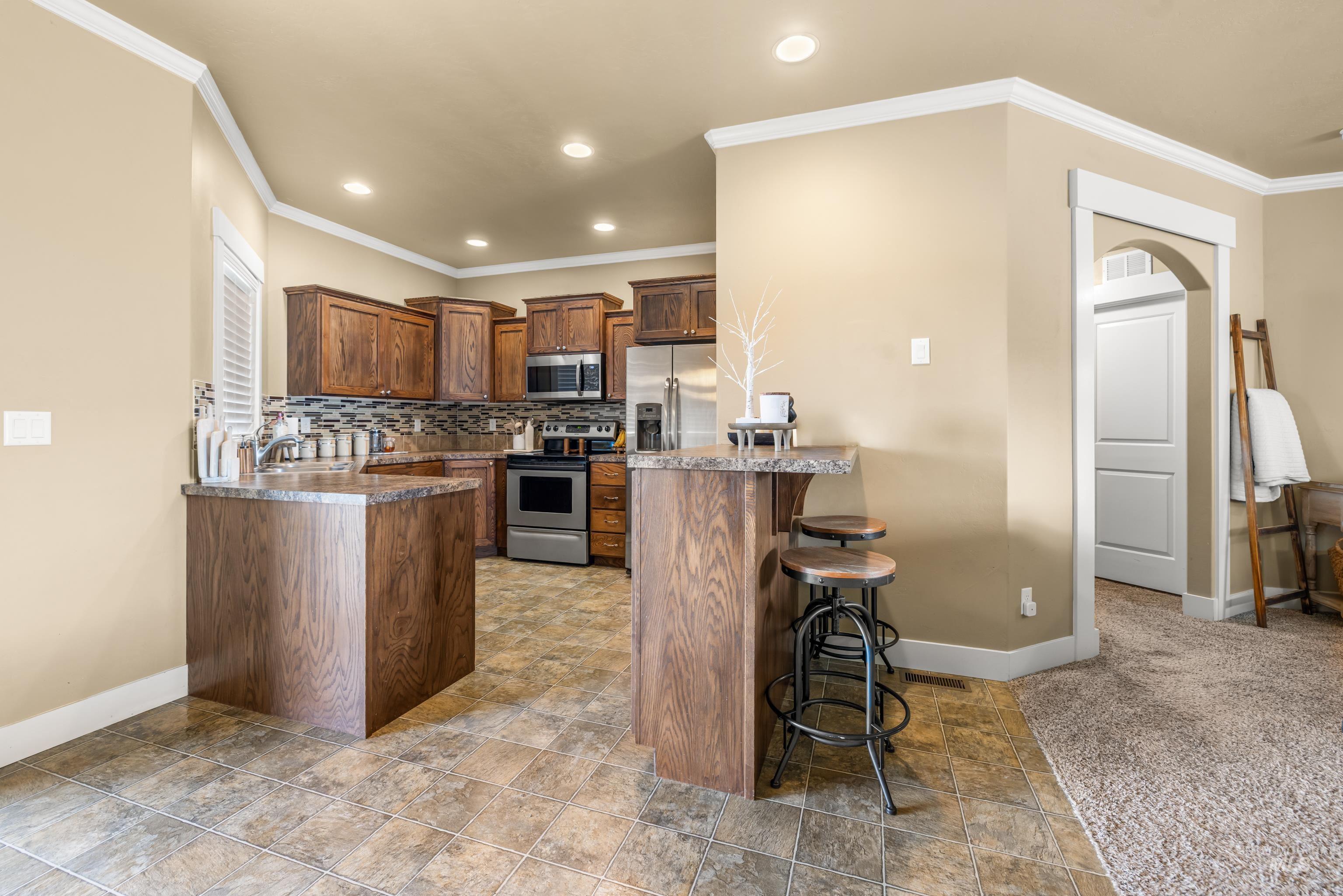 1110 SW Bonnie St, Mountain Home, Idaho 83647, 3 Bedrooms, 2 Bathrooms, Residential For Sale, Price $375,000,MLS 98970872