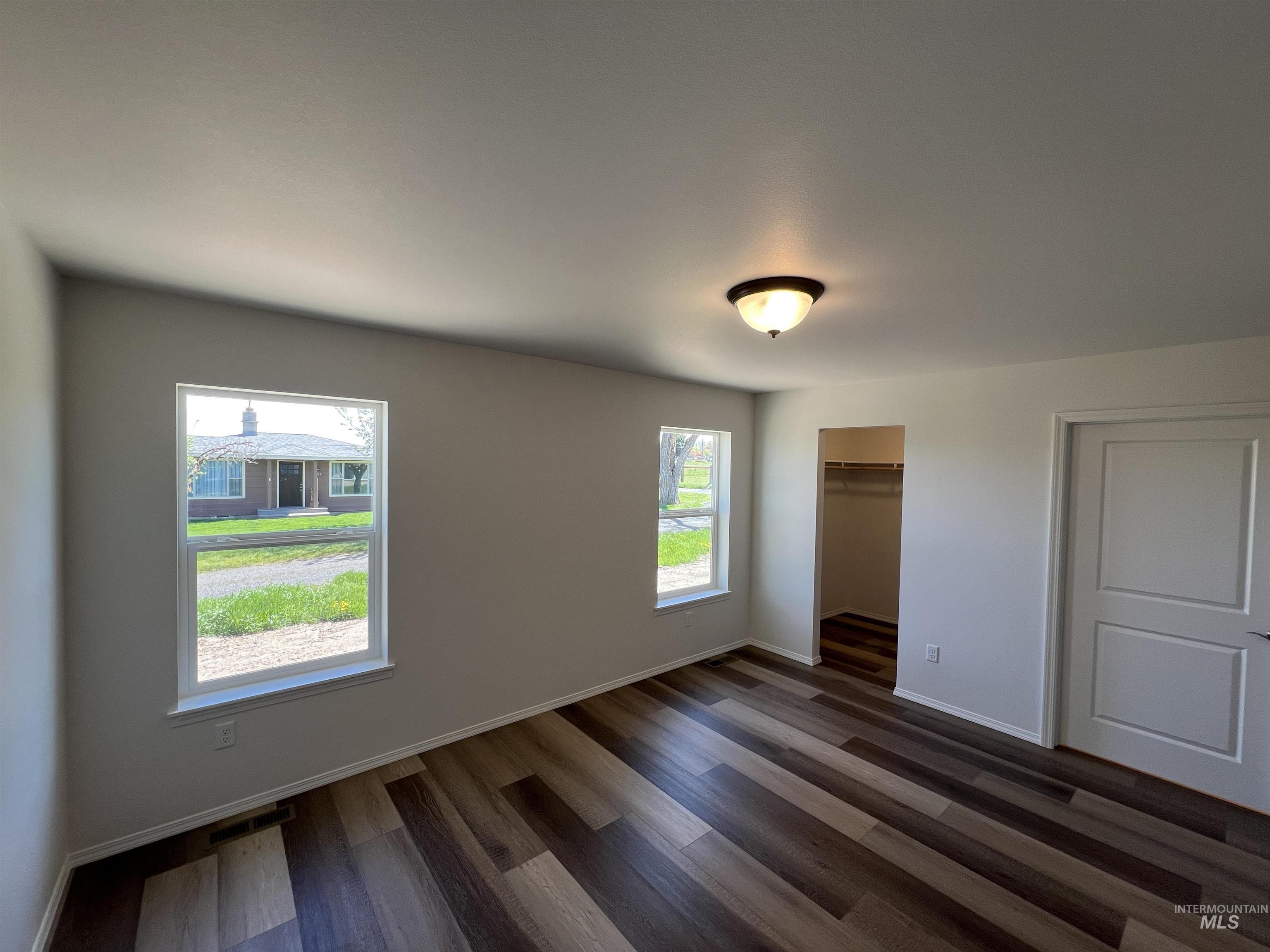 1801 Clark Fork Ln, Lewiston, Idaho 83501, 3 Bedrooms, 2 Bathrooms, Residential For Sale, Price $399,900,MLS 98970873