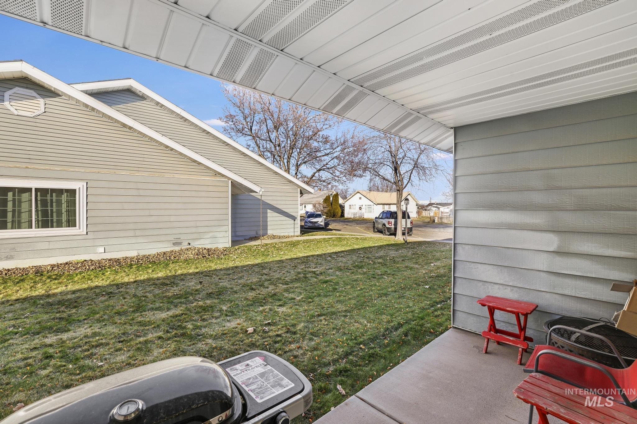 502 Yakima, Filer, Idaho 83328, 1 Bedroom, 1 Bathroom, Residential For Sale, Price $140,000,MLS 98970875