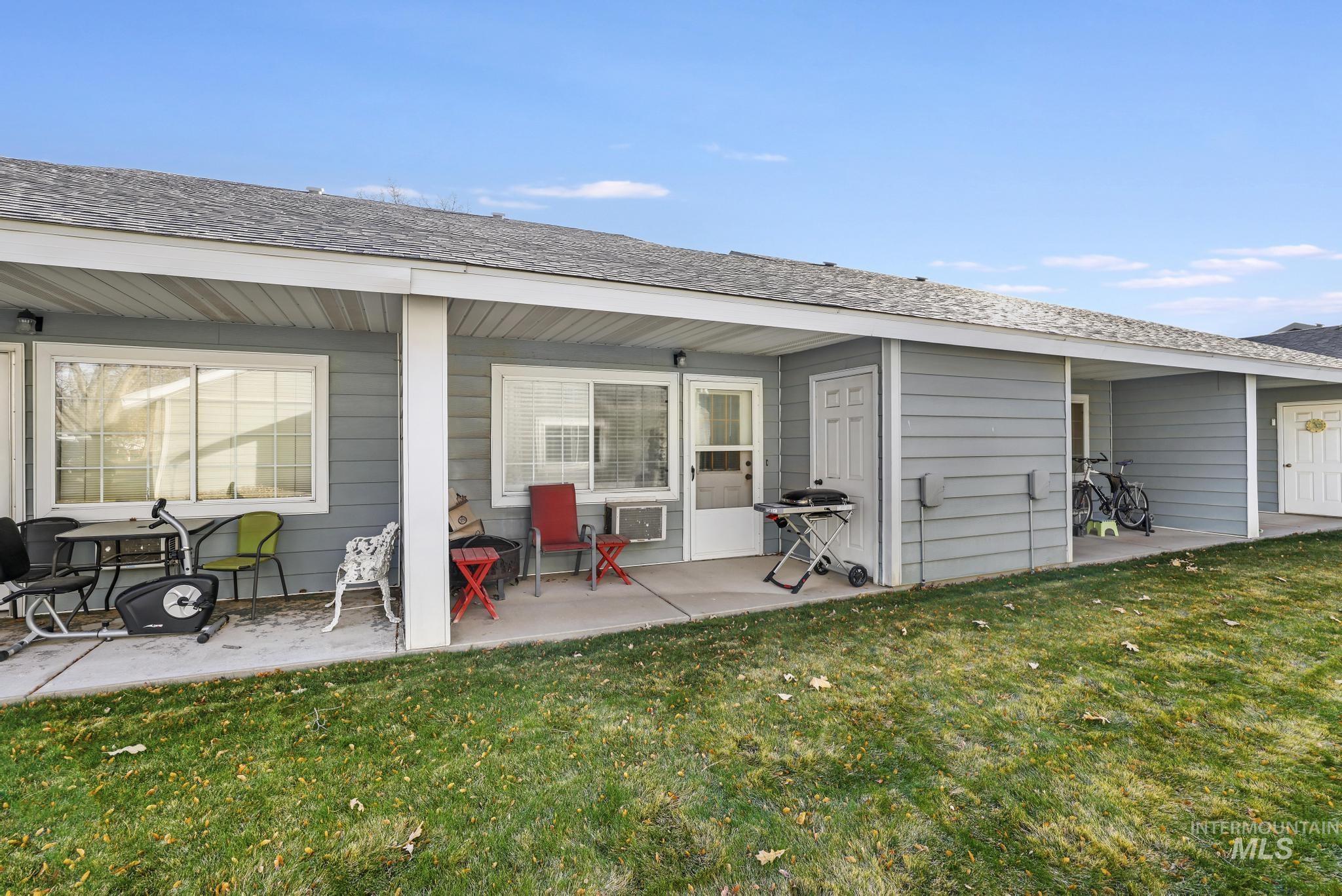 502 Yakima, Filer, Idaho 83328, 1 Bedroom, 1 Bathroom, Residential For Sale, Price $140,000,MLS 98970875