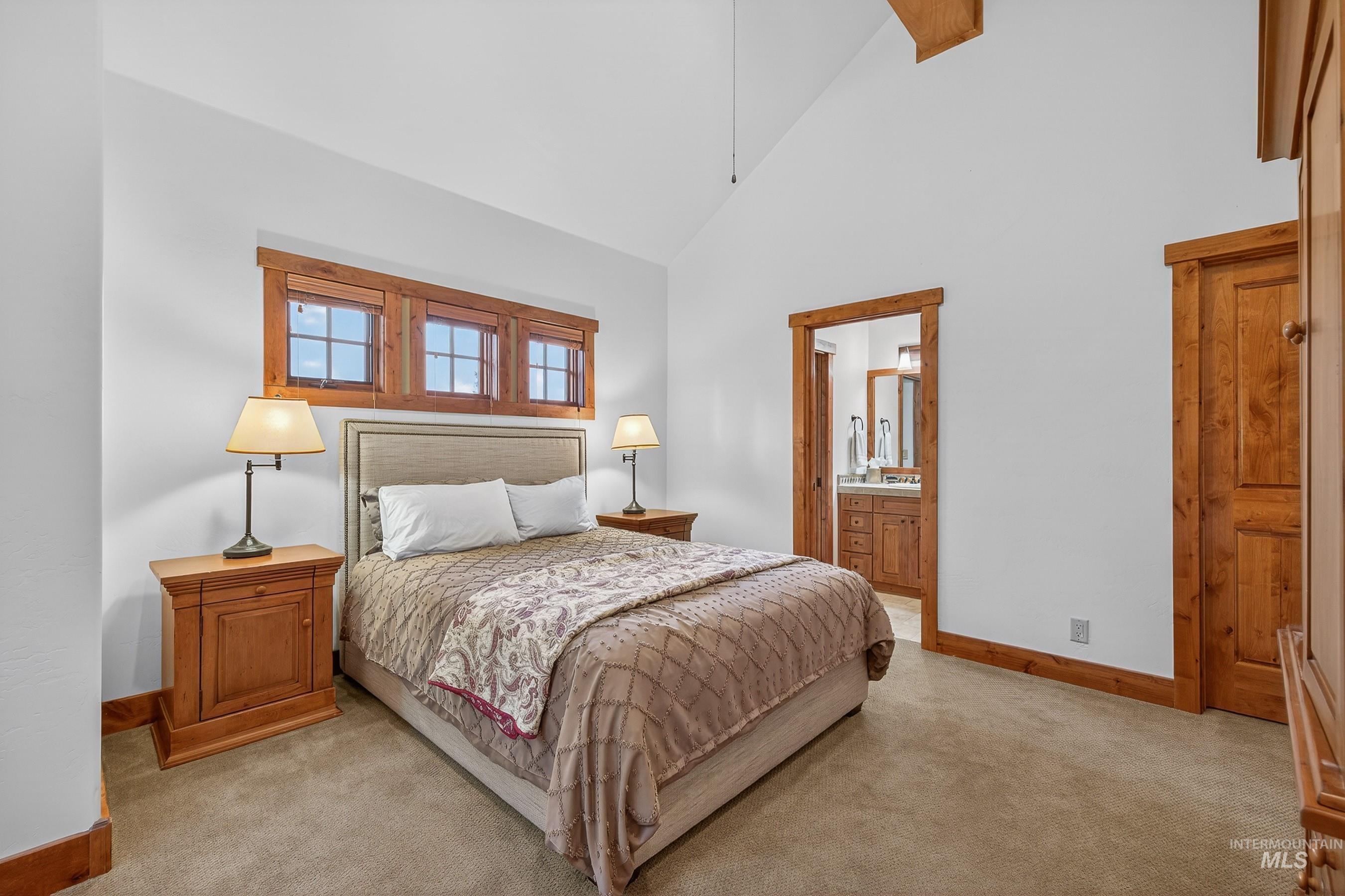 87 Clearwater Court, Donnelly, Idaho 83615, 2 Bedrooms, 2.5 Bathrooms, Residential For Sale, Price $1,190,000,MLS 98970883