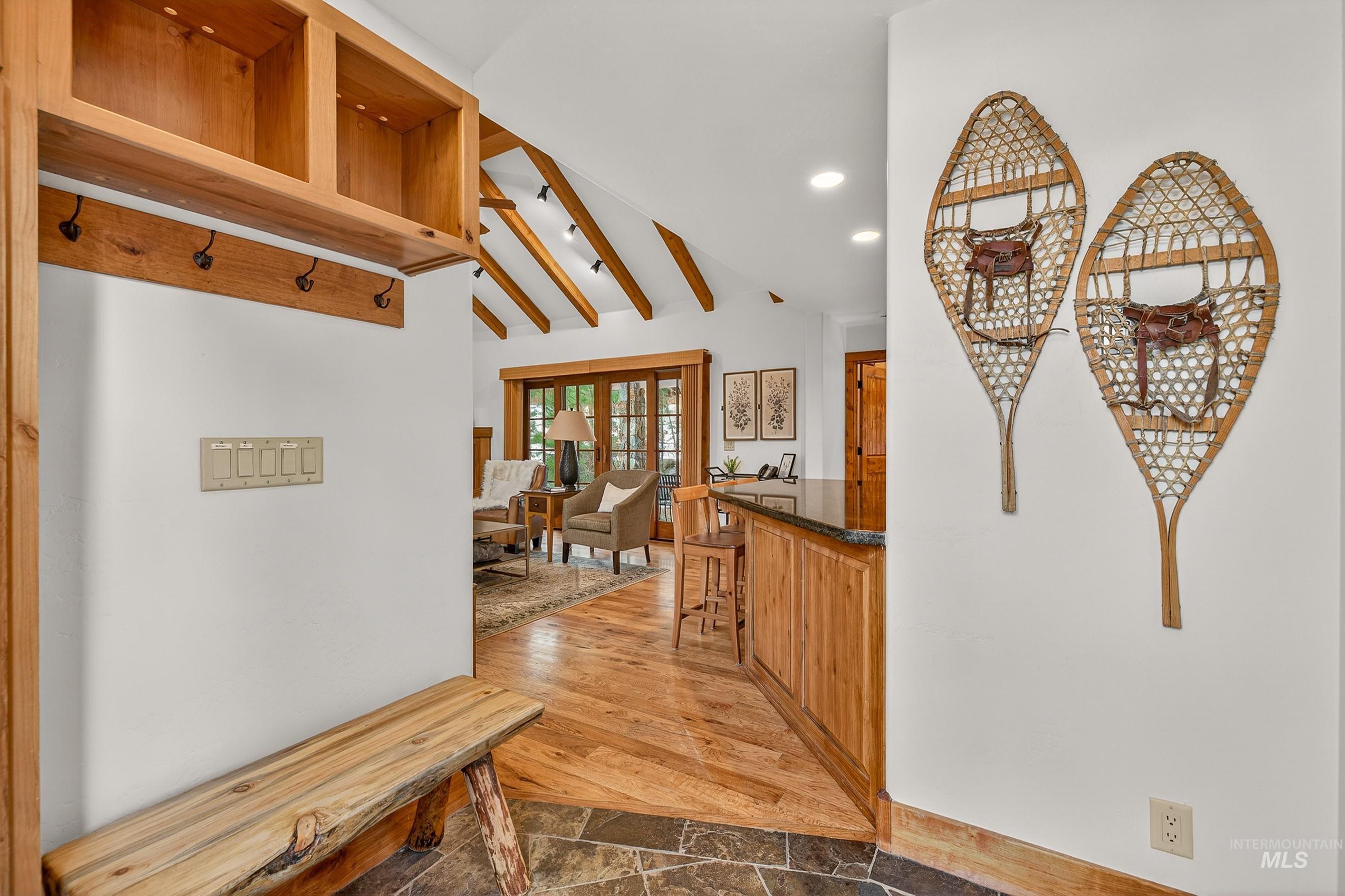 87 Clearwater Court, Donnelly, Idaho 83615, 2 Bedrooms, 2.5 Bathrooms, Residential For Sale, Price $1,190,000,MLS 98970883