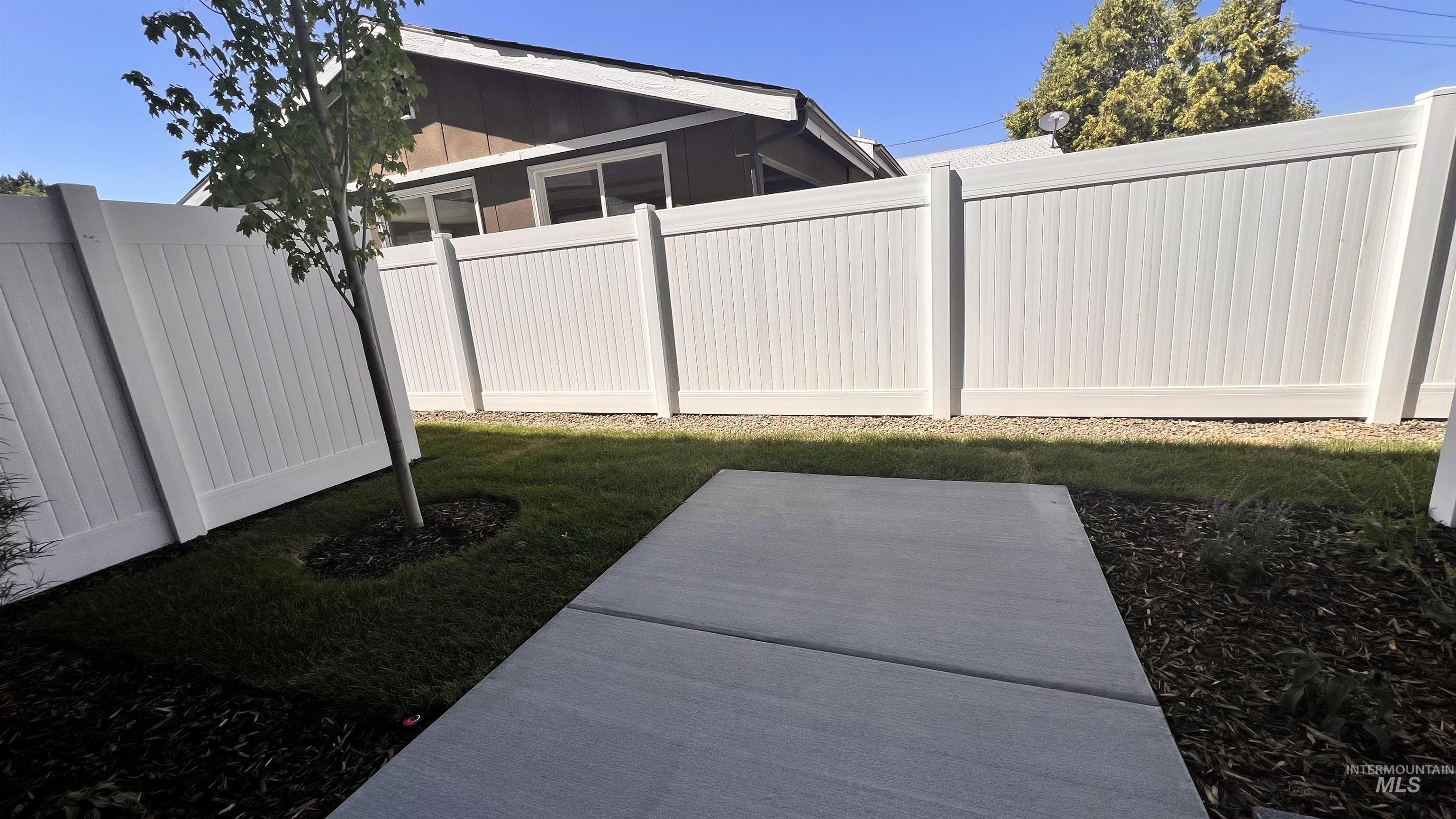 1011 S Orchard St #105, Boise, Idaho 83705, 2 Bedrooms, 2.5 Bathrooms, Rental For Rent, Price $2,150,MLS 98970884