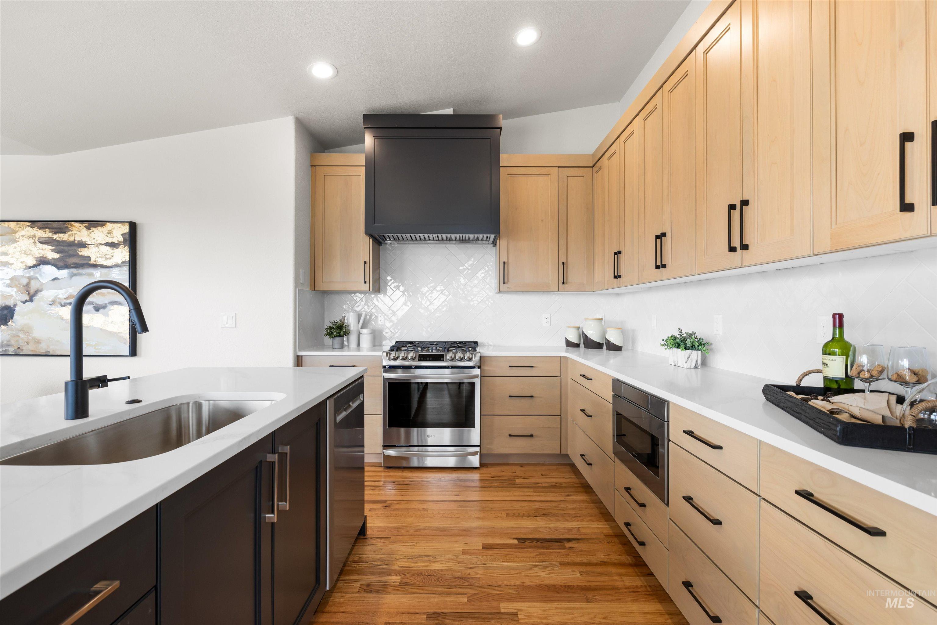 4055 N La Mesita Way, Boise, Idaho 83702, 5 Bedrooms, 3.5 Bathrooms, Residential For Sale, Price $1,375,000, 98970888