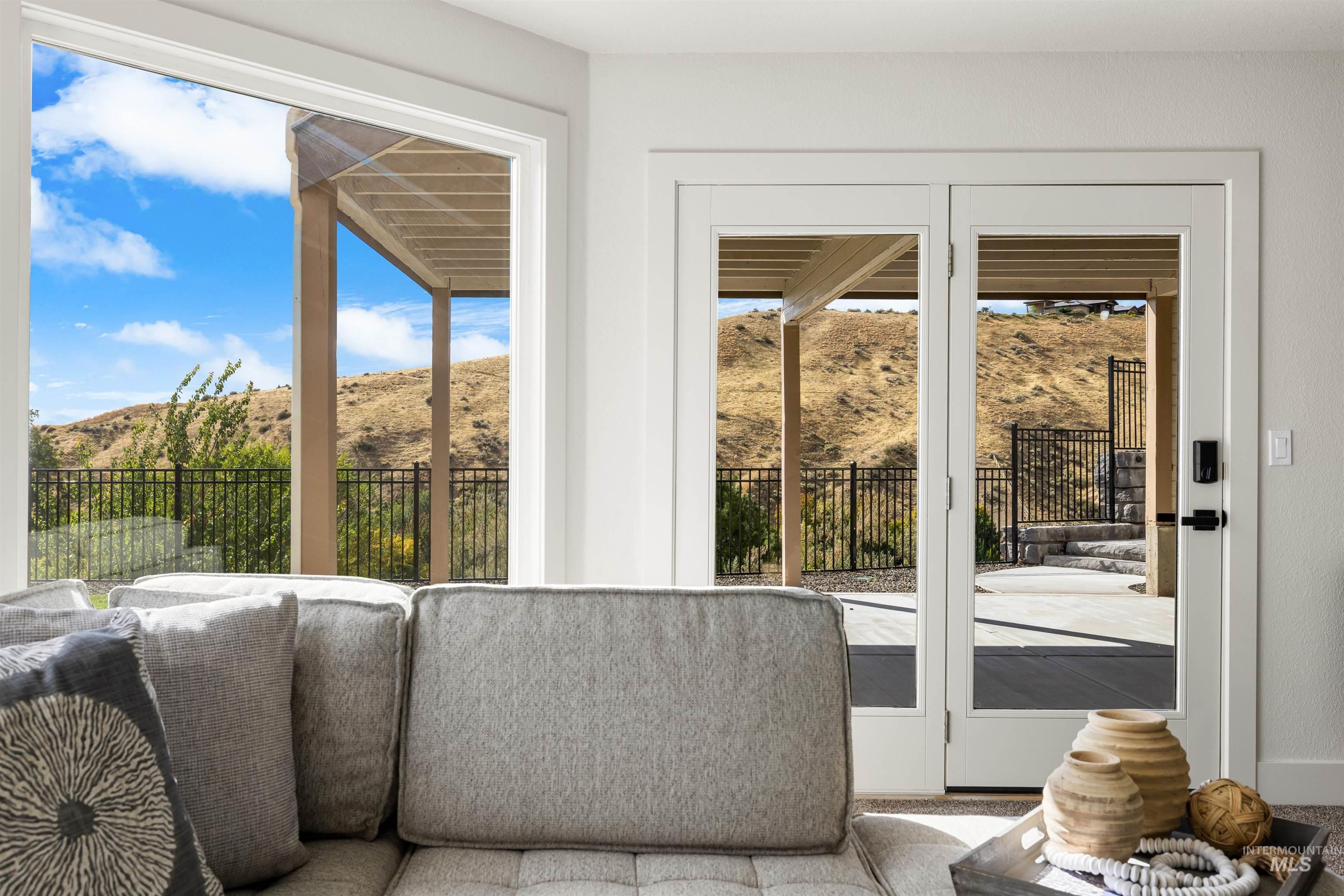 4055 N La Mesita Way, Boise, Idaho 83702, 5 Bedrooms, 3.5 Bathrooms, Residential For Sale, Price $1,375,000, 98970888