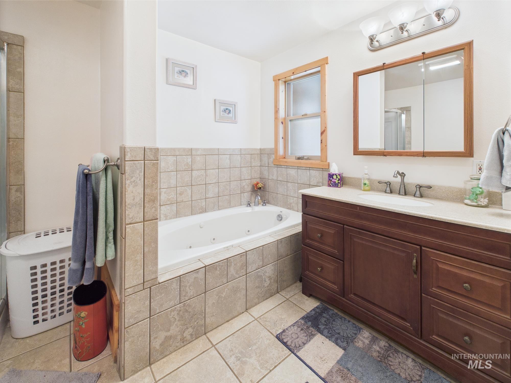 4474 Council Cuprum Rd, Council, Idaho 83612, 1 Bedroom, 1 Bathroom, Residential For Sale, Price $499,000,MLS 98970897