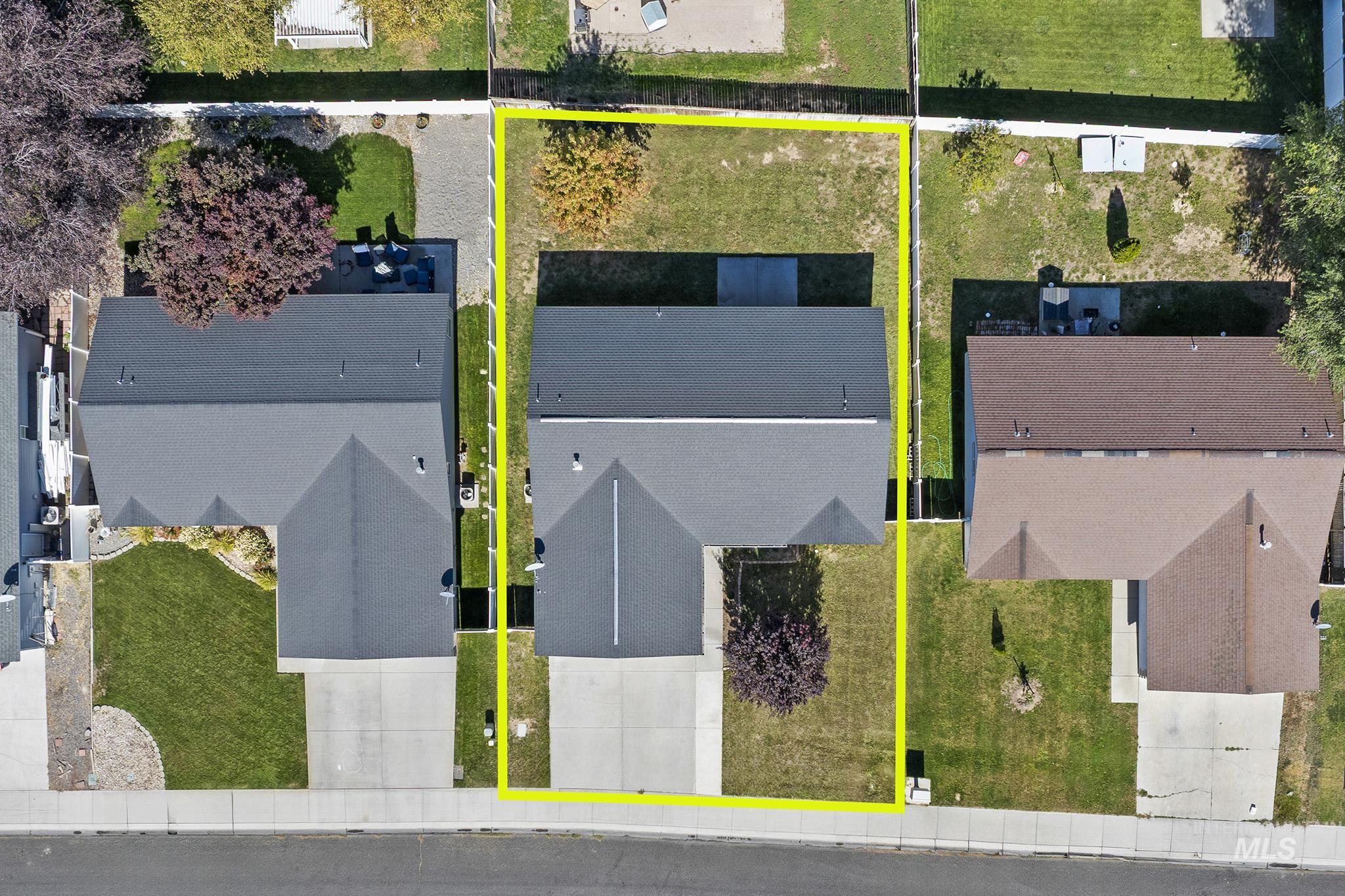 Aerial overview of property's location with property parcel outlined