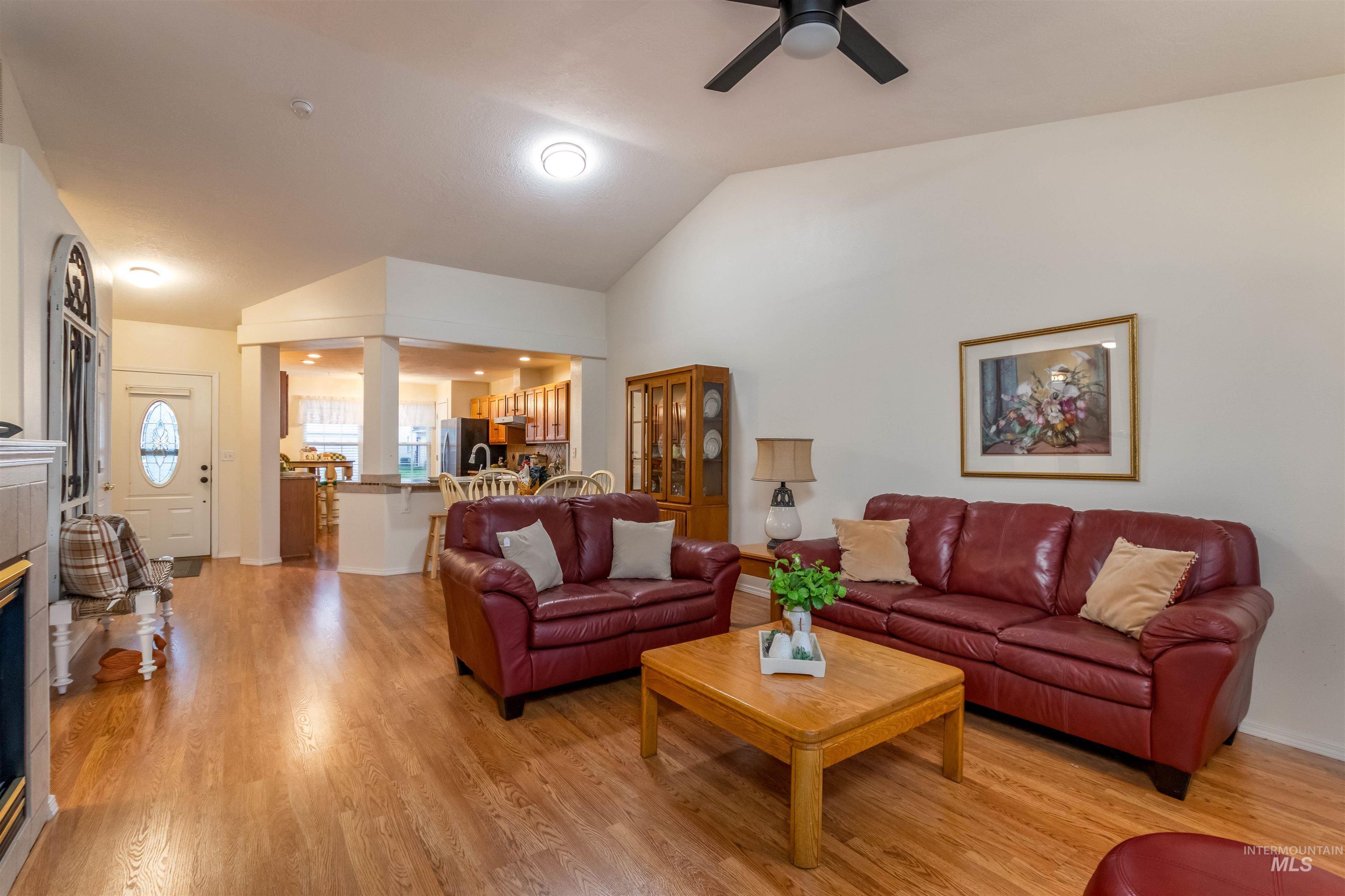 1887 N Buena Vista Ave, Meridian, Idaho 83646, 3 Bedrooms, 2 Bathrooms, Residential For Sale, Price $409,000,MLS 98970900