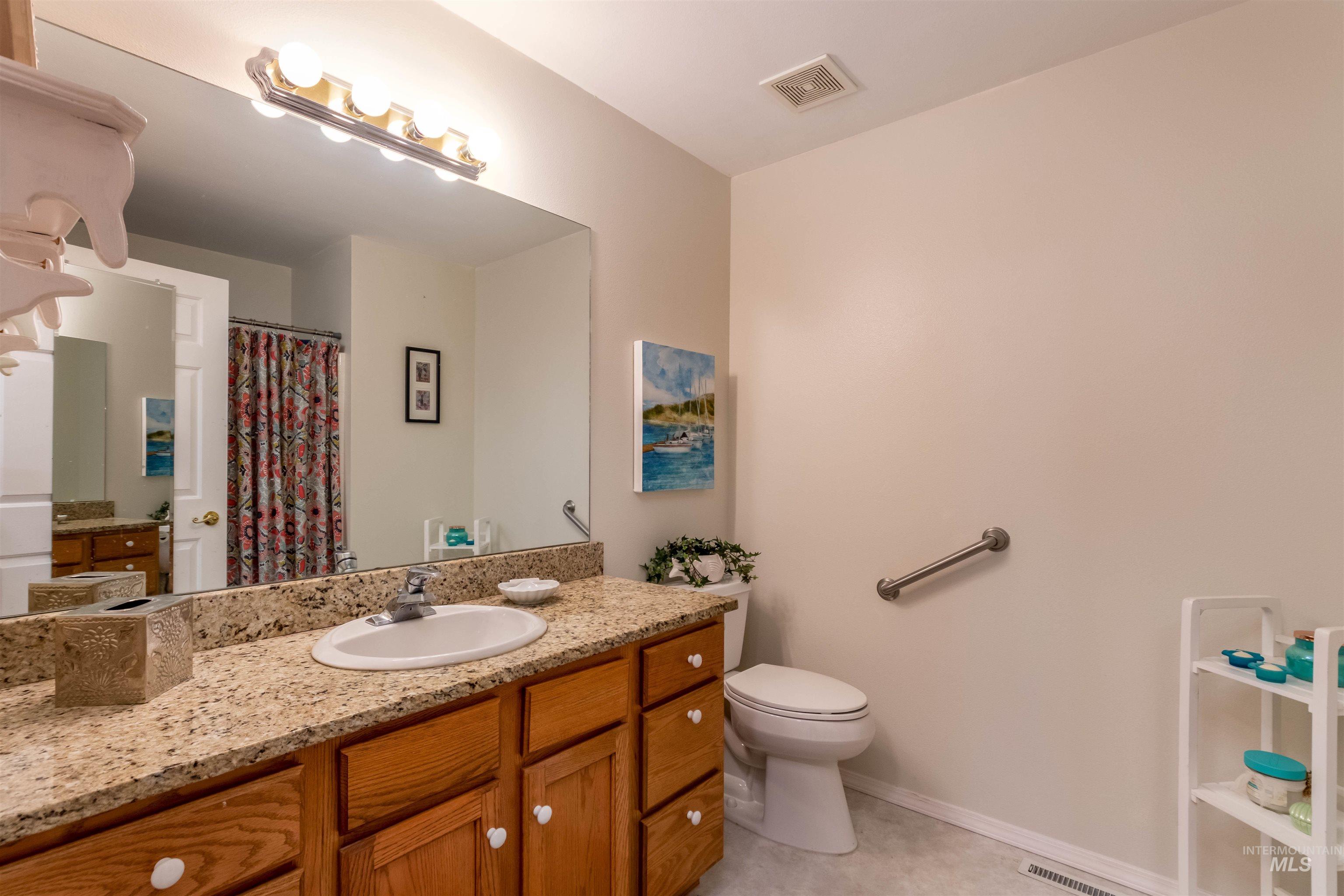 1887 N Buena Vista Ave, Meridian, Idaho 83646, 3 Bedrooms, 2 Bathrooms, Residential For Sale, Price $409,000,MLS 98970900