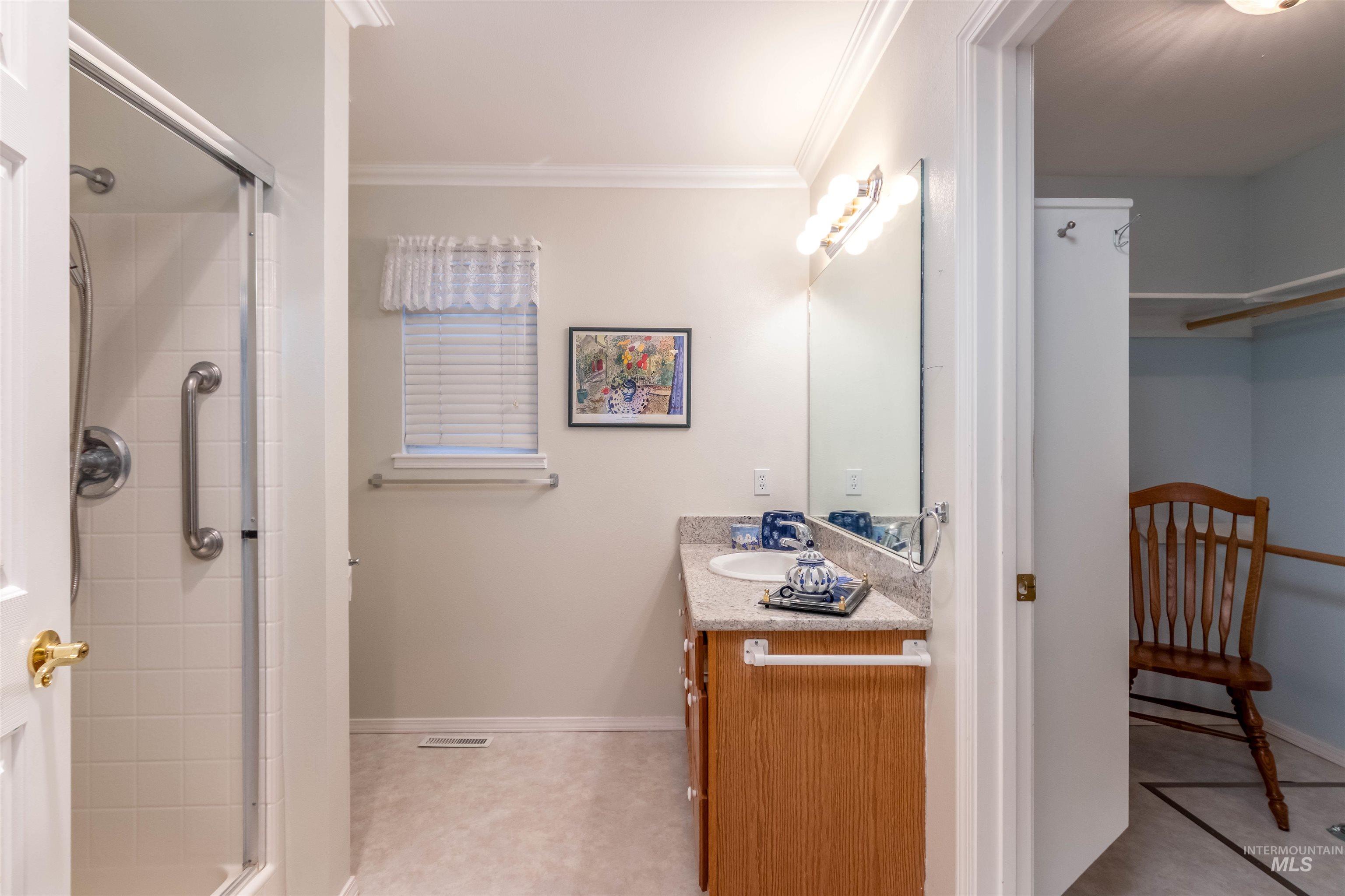 1887 N Buena Vista Ave, Meridian, Idaho 83646, 3 Bedrooms, 2 Bathrooms, Residential For Sale, Price $409,000,MLS 98970900