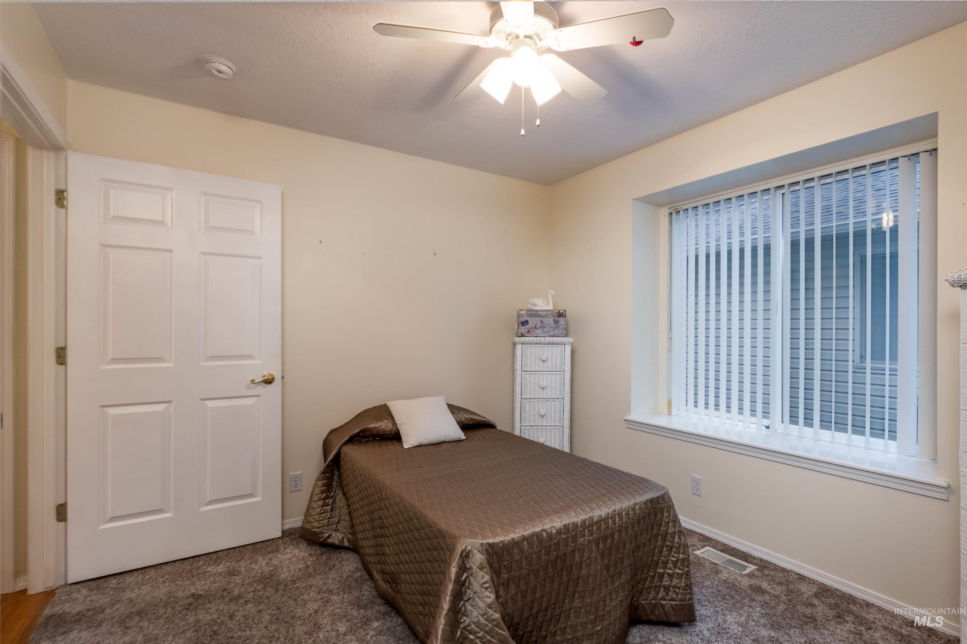 1887 N Buena Vista Ave, Meridian, Idaho 83646, 3 Bedrooms, 2 Bathrooms, Residential For Sale, Price $409,000,MLS 98970900