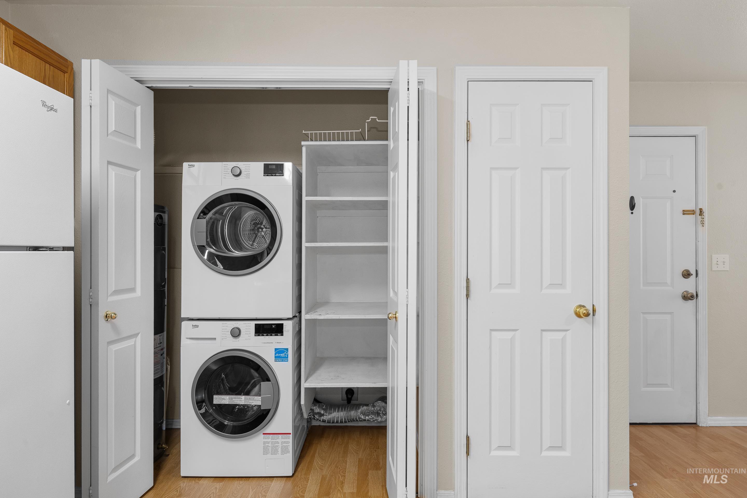 Stacked washing machine and dryer