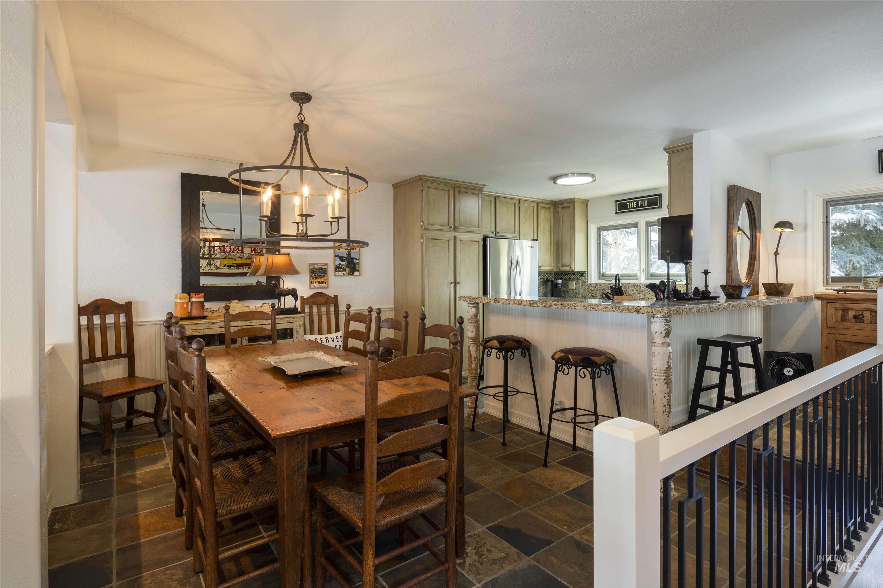 2639 Ridge Lane, Sun Valley, Idaho 83353, 2 Bedrooms, 2 Bathrooms, Residential For Sale, Price $1,139,000, 98970908