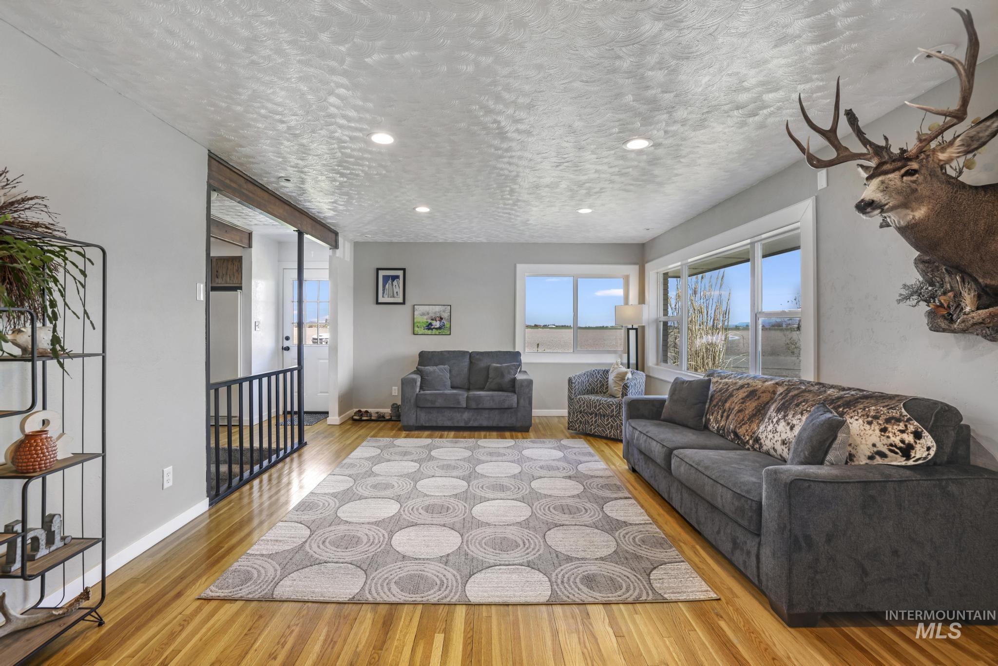 294 S 100 W, Burley, Idaho 83318-0000, 4 Bedrooms, 3 Bathrooms, Residential For Sale, Price $650,000, 98970916