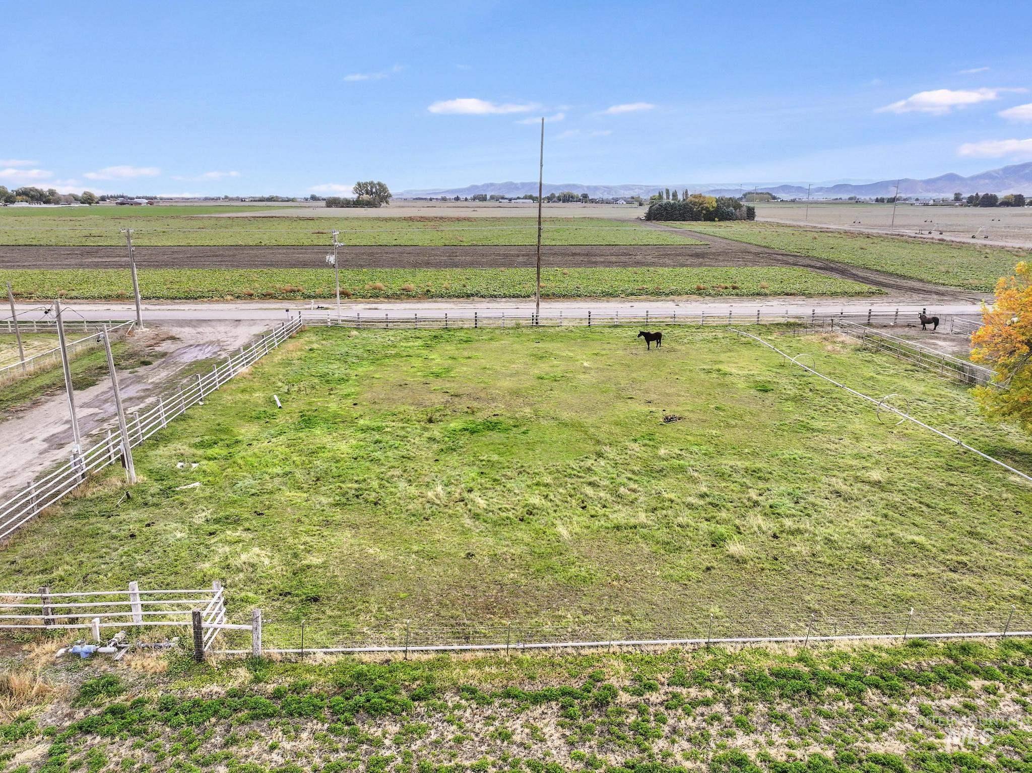 294 S 100 W, Burley, Idaho 83318-0000, 4 Bedrooms, 3 Bathrooms, Residential For Sale, Price $643,999, 98970916