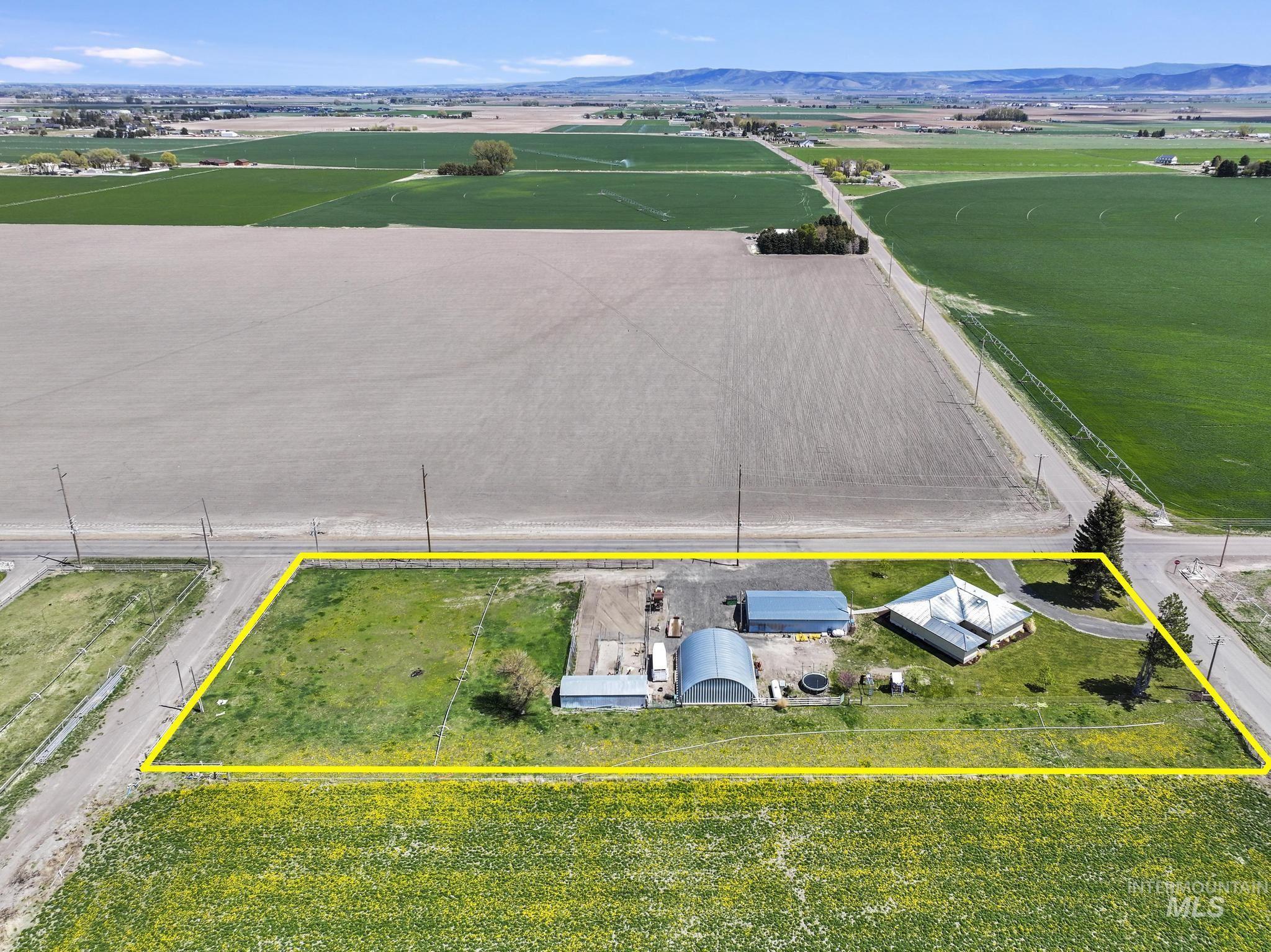 294 S 100 W, Burley, Idaho 83318-0000, 4 Bedrooms, 3 Bathrooms, Residential For Sale, Price $643,999, 98970916