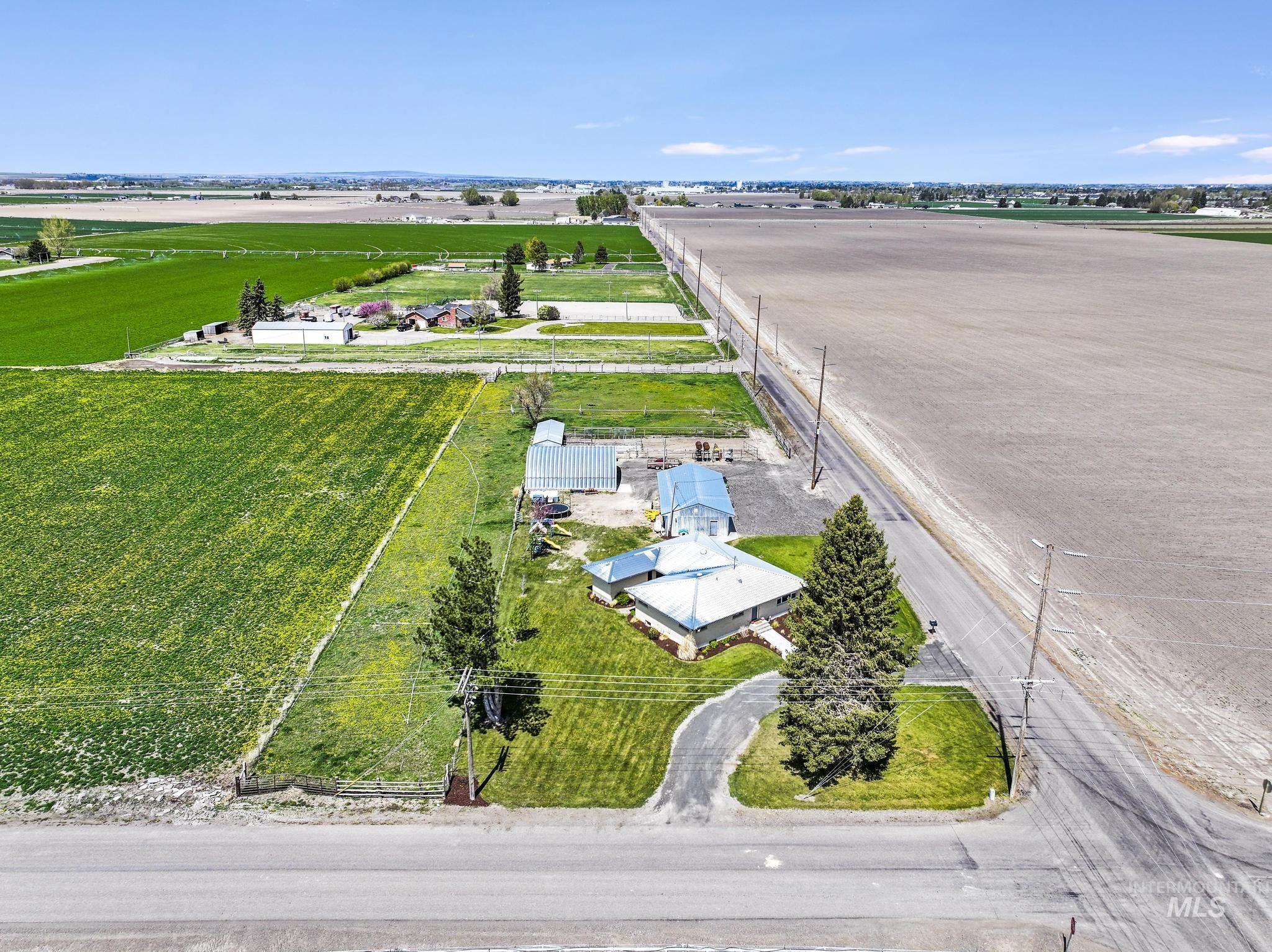 294 S 100 W, Burley, Idaho 83318-0000, 4 Bedrooms, 3 Bathrooms, Residential For Sale, Price $650,000, 98970916