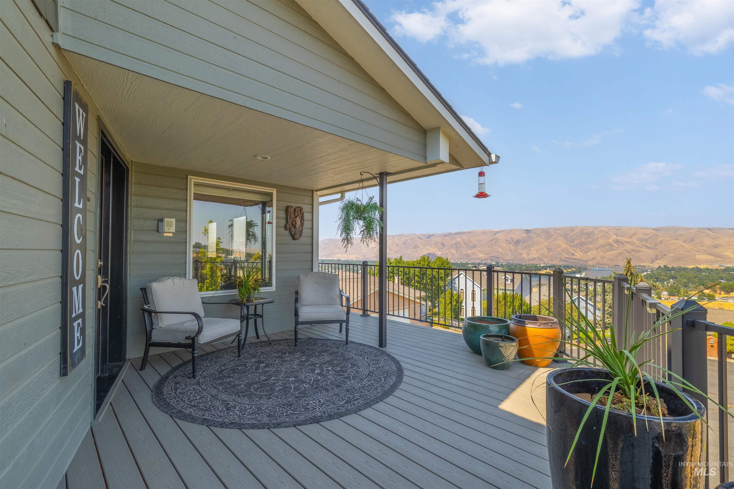 528 Crestline Circle Drive, Lewiston, Idaho 83501, 4 Bedrooms, 4 Bathrooms, Residential For Sale, Price $999,000, 98970917