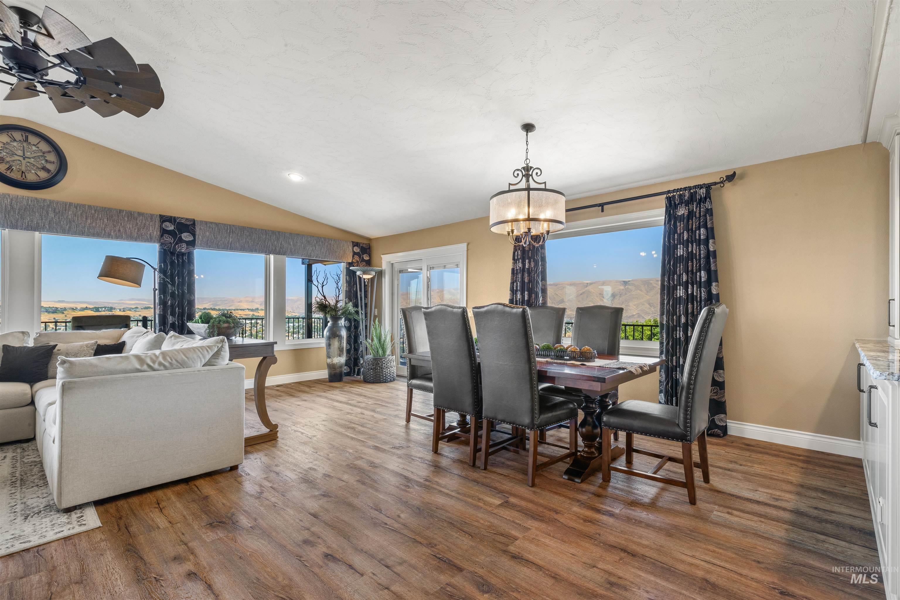 528 Crestline Circle Drive, Lewiston, Idaho 83501, 4 Bedrooms, 4 Bathrooms, Residential For Sale, Price $999,000, 98970917