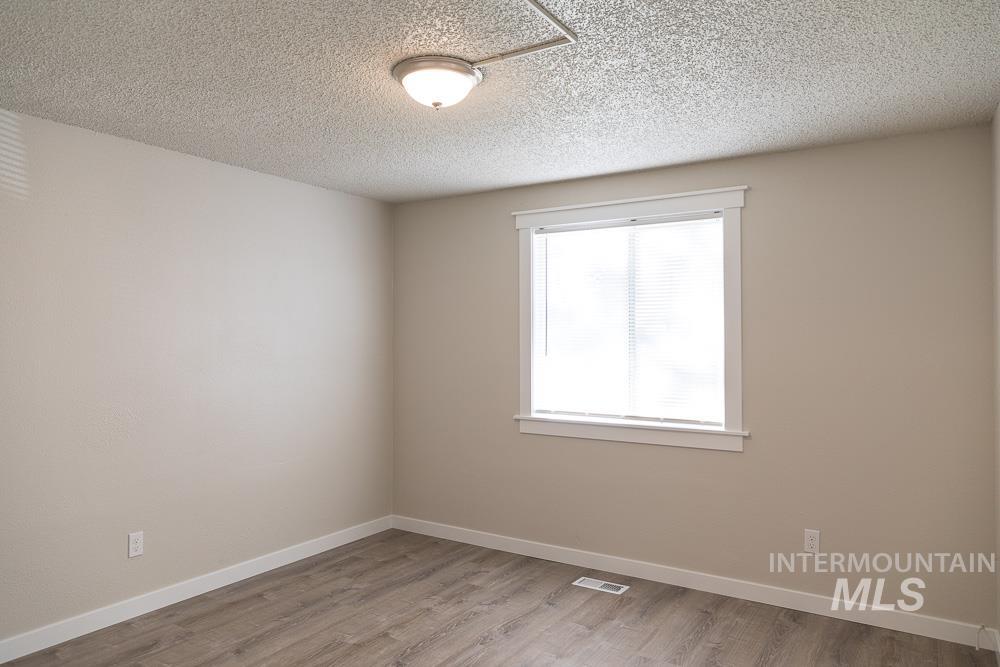 1133 Fortner #2, Ontario, Oregon 97914, 3 Bedrooms, 1 Bathroom, Rental For Rent, Price $1,495,MLS 98970920