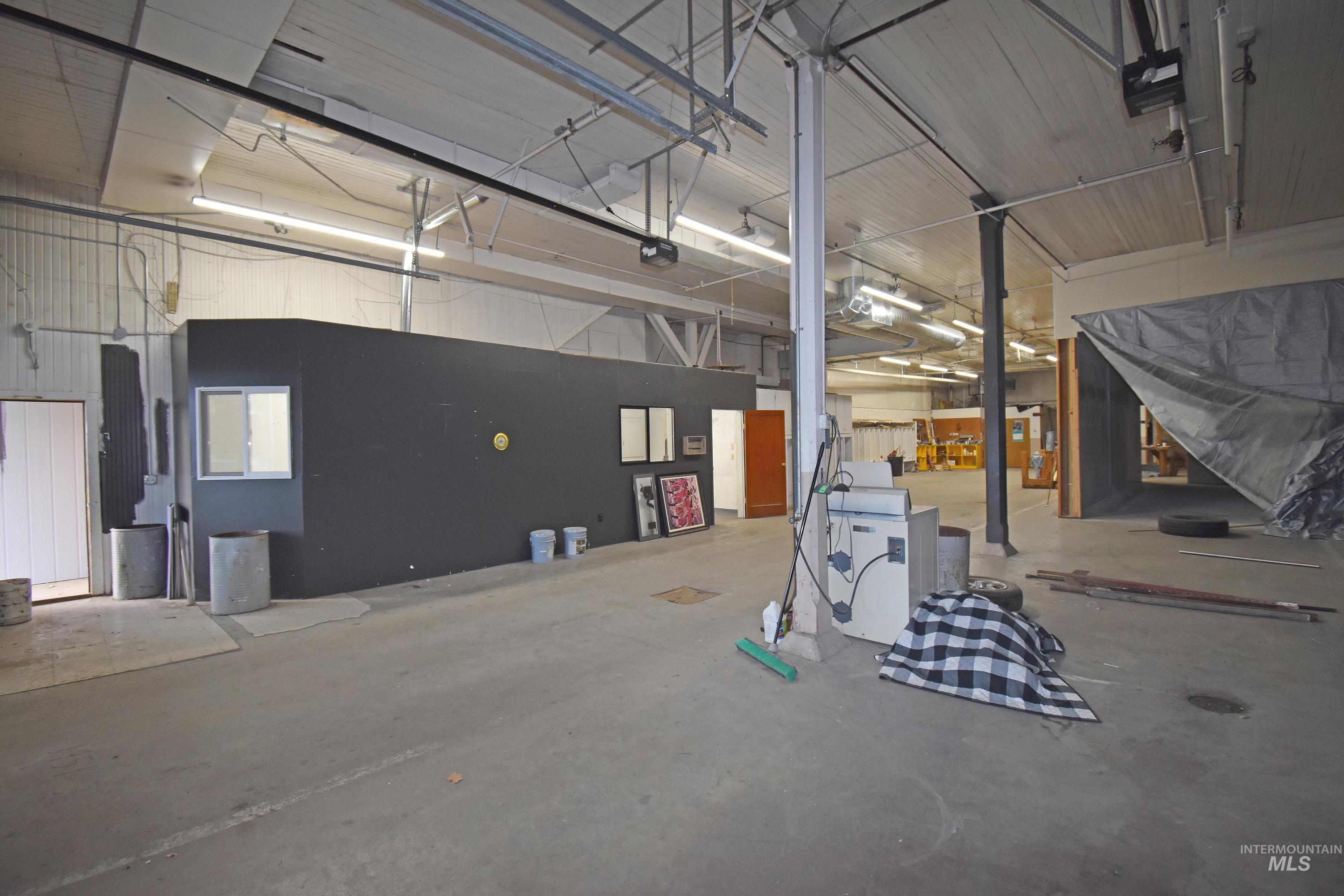 132 E Walnut Street, Genesee, Idaho 83832, 4 Bedrooms, 0.5 Bathroom, Residential For Sale, Price $270,000, 98970927