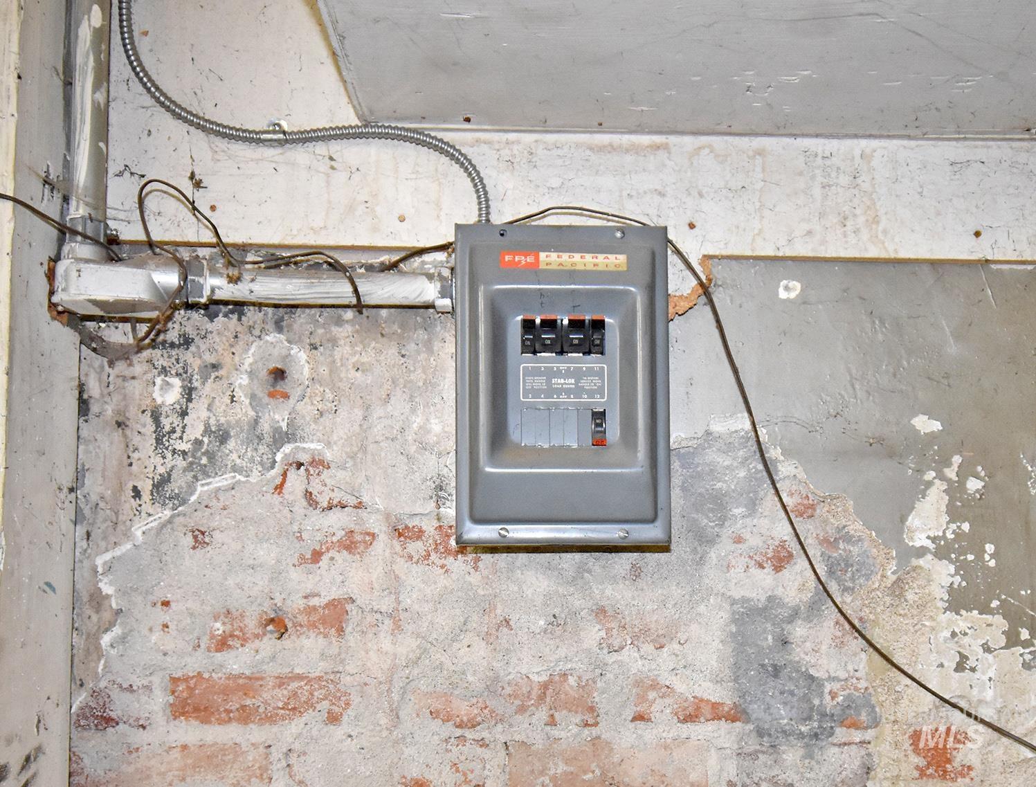 132 E Walnut Street, Genesee, Idaho 83832, 4 Bedrooms, 0.5 Bathroom, Residential For Sale, Price $270,000, 98970927