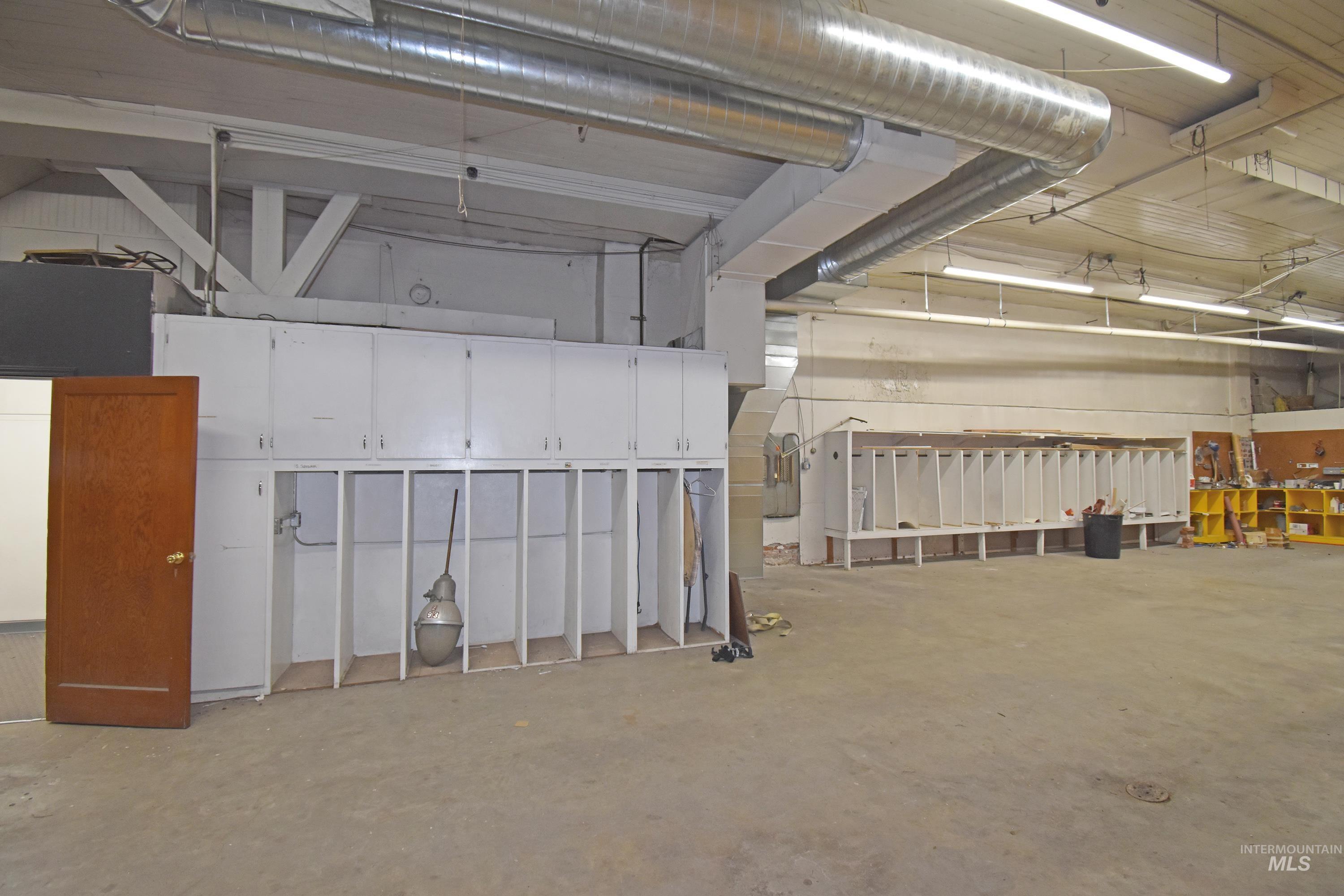 132 E Walnut Street, Genesee, Idaho 83832, 4 Bedrooms, 0.5 Bathroom, Residential For Sale, Price $270,000, 98970927