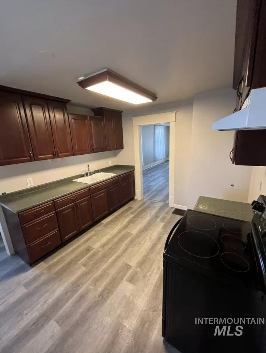 811 11th Ave S, Nampa, Idaho 83651, 4 Bedrooms, 2 Bathrooms, Residential For Sale, Price $379,900, 98970928