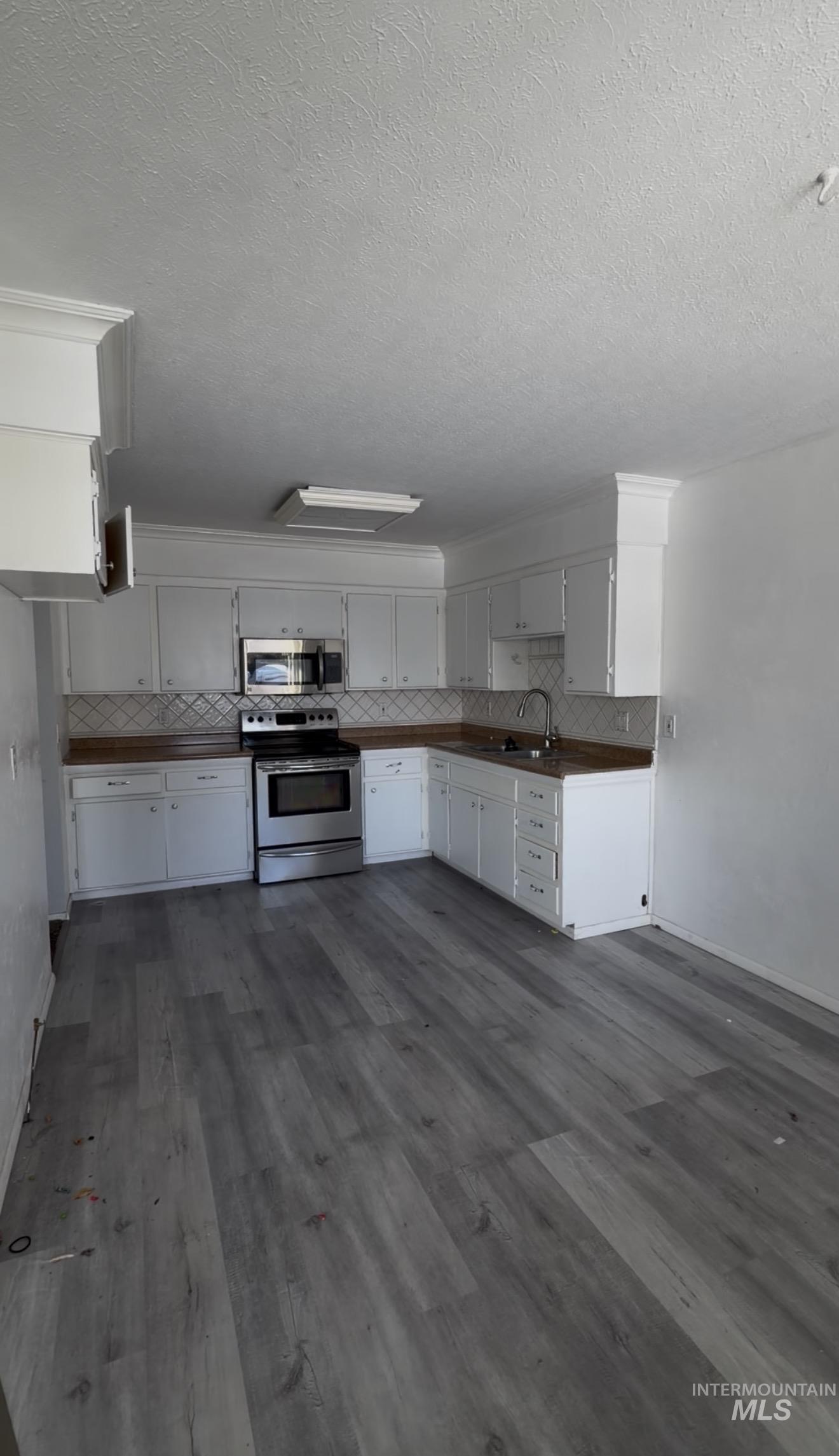 346 N Conant Ave, Burley, Idaho 83318, 3 Bedrooms, 1 Bathroom, Residential For Sale, Price $265,000, 98970934