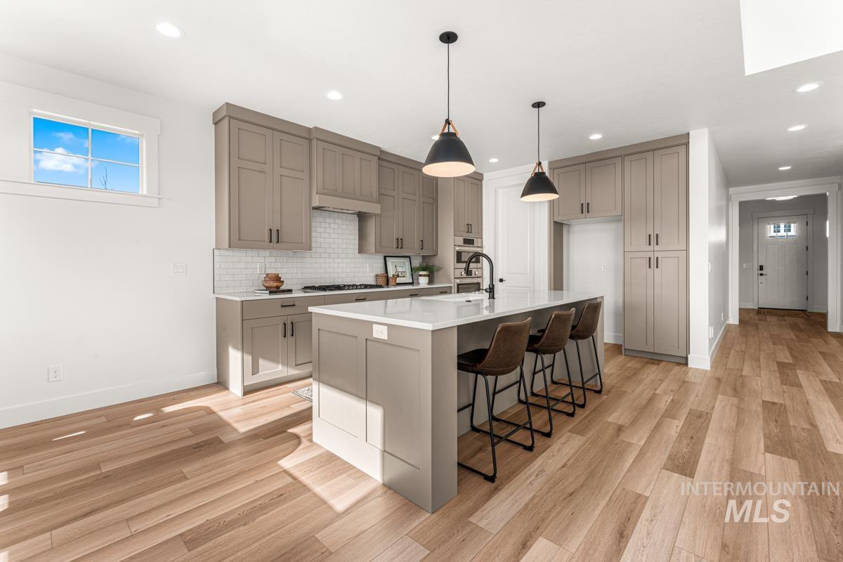 2489 E Tenzing Dr, Meridian, Idaho 83642, 4 Bedrooms, 3.5 Bathrooms, Residential For Sale, Price $774,900,MLS 98970937