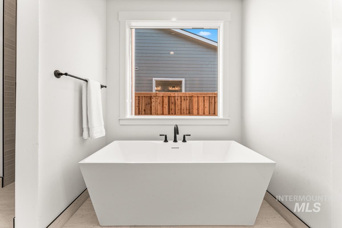 2489 E Tenzing Dr, Meridian, Idaho 83642, 4 Bedrooms, 3.5 Bathrooms, Residential For Sale, Price $774,900,MLS 98970937