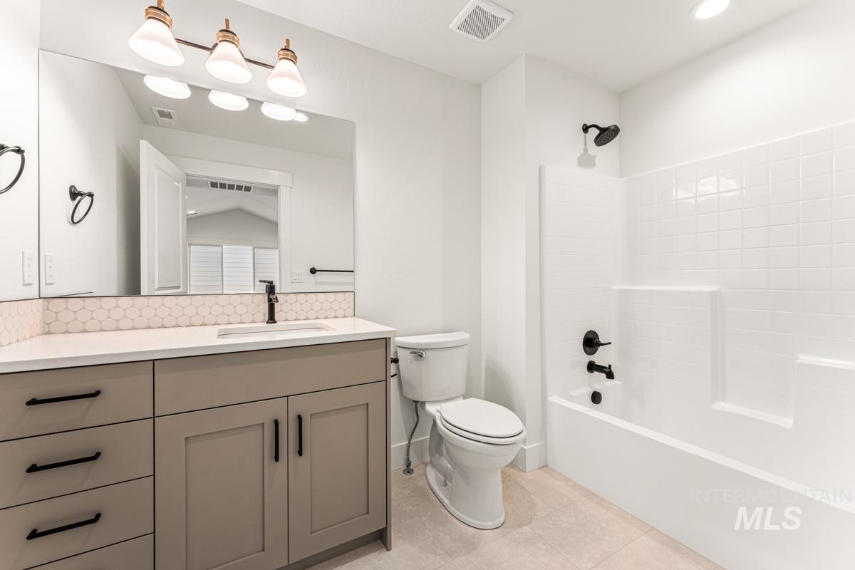 2489 E Tenzing Dr, Meridian, Idaho 83642, 4 Bedrooms, 3.5 Bathrooms, Residential For Sale, Price $774,900,MLS 98970937