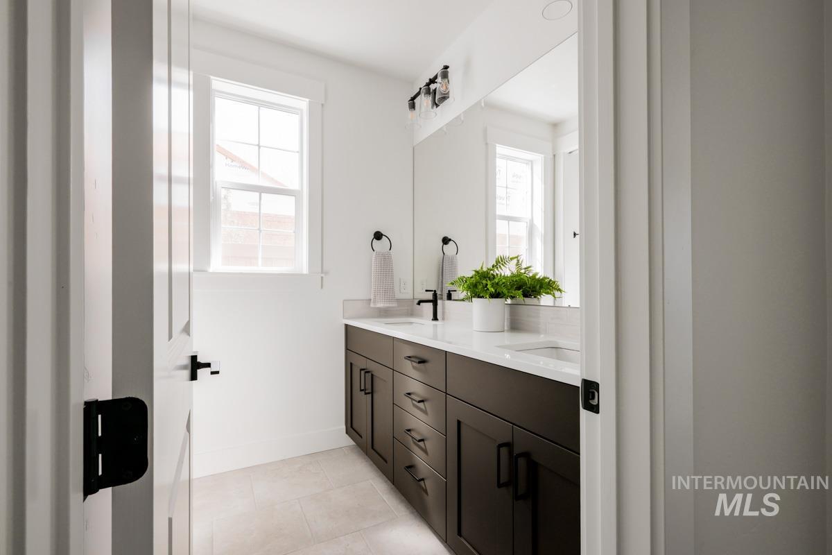 2489 E Tenzing Dr, Meridian, Idaho 83642, 4 Bedrooms, 3.5 Bathrooms, Residential For Sale, Price $774,900, 98970937