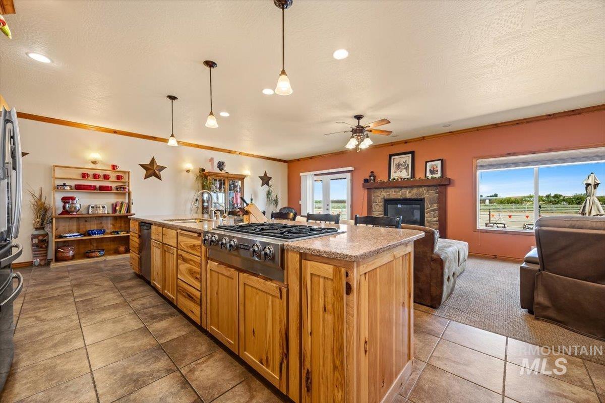 1770 N 3rd Street, Nyssa, Oregon 97913, 3 Bedrooms, 2.5 Bathrooms, Residential For Sale, Price $744,900,MLS 98970949