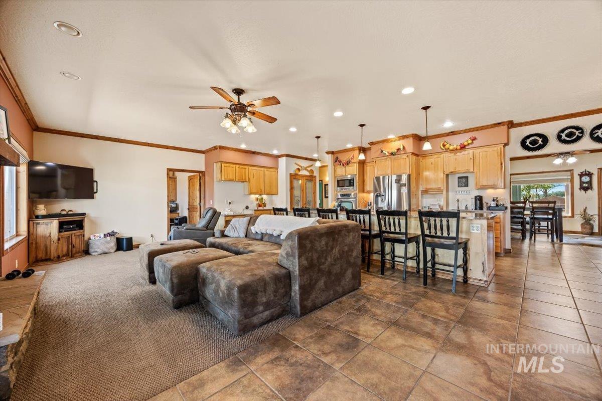 1770 N 3rd Street, Nyssa, Oregon 97913, 3 Bedrooms, 2.5 Bathrooms, Residential For Sale, Price $744,900,MLS 98970949