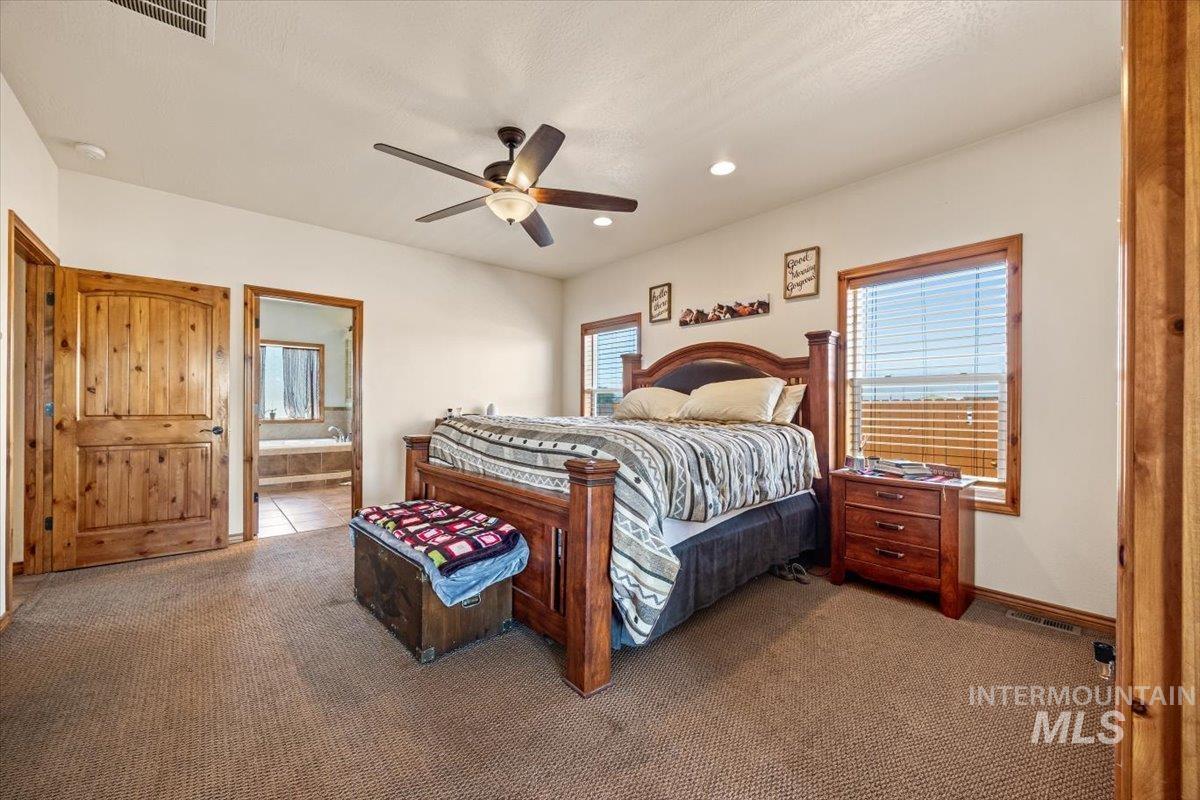 1770 N 3rd Street, Nyssa, Oregon 97913, 3 Bedrooms, 2.5 Bathrooms, Residential For Sale, Price $744,900,MLS 98970949