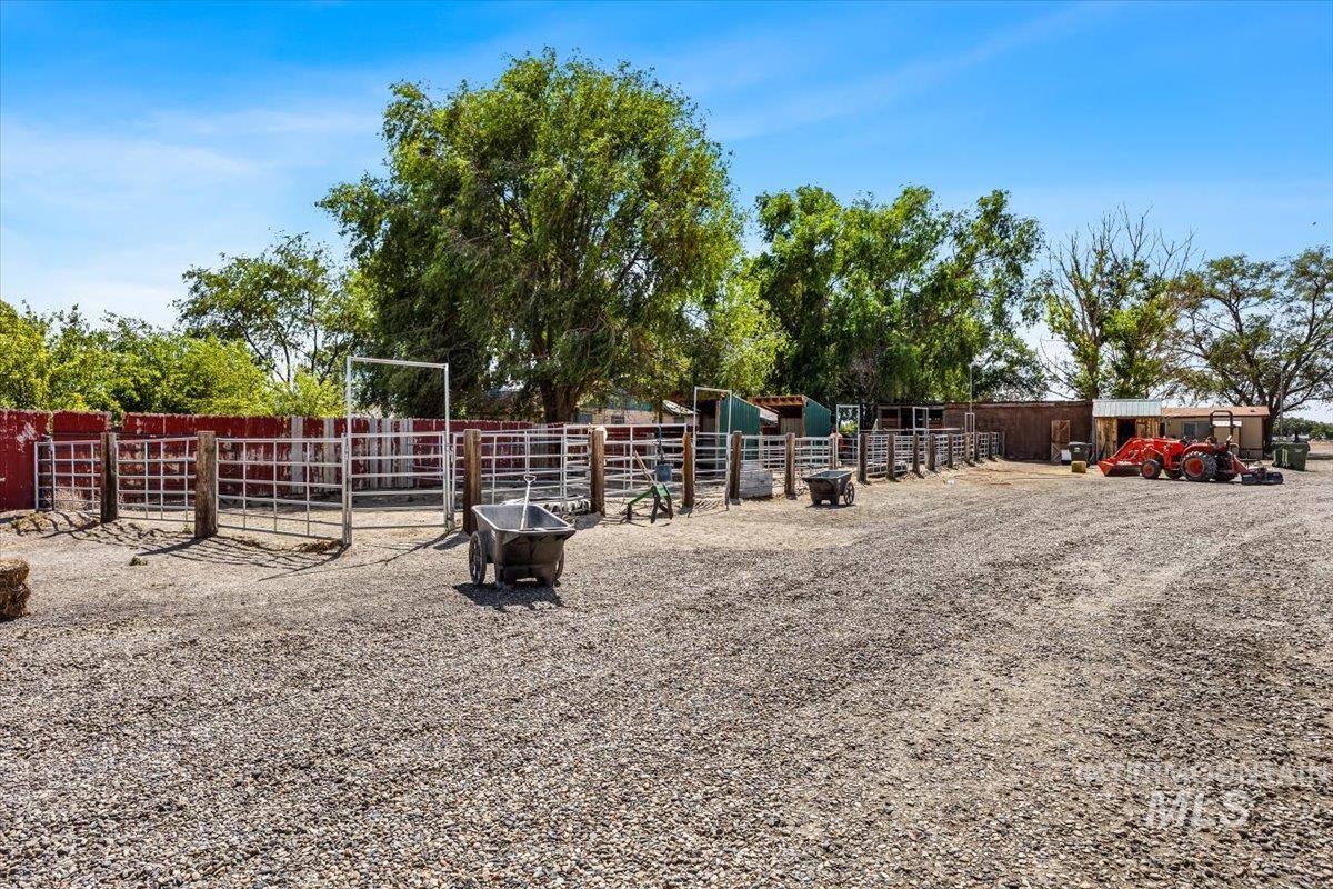 1770 N 3rd Street, Nyssa, Oregon 97913, 3 Bedrooms, 2.5 Bathrooms, Residential For Sale, Price $749,000, 98970949