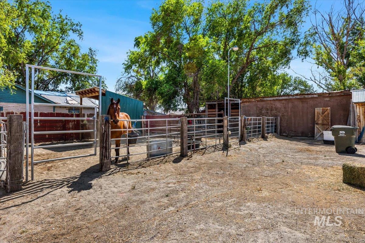 1770 N 3rd Street, Nyssa, Oregon 97913, 3 Bedrooms, 2.5 Bathrooms, Residential For Sale, Price $749,000, 98970949