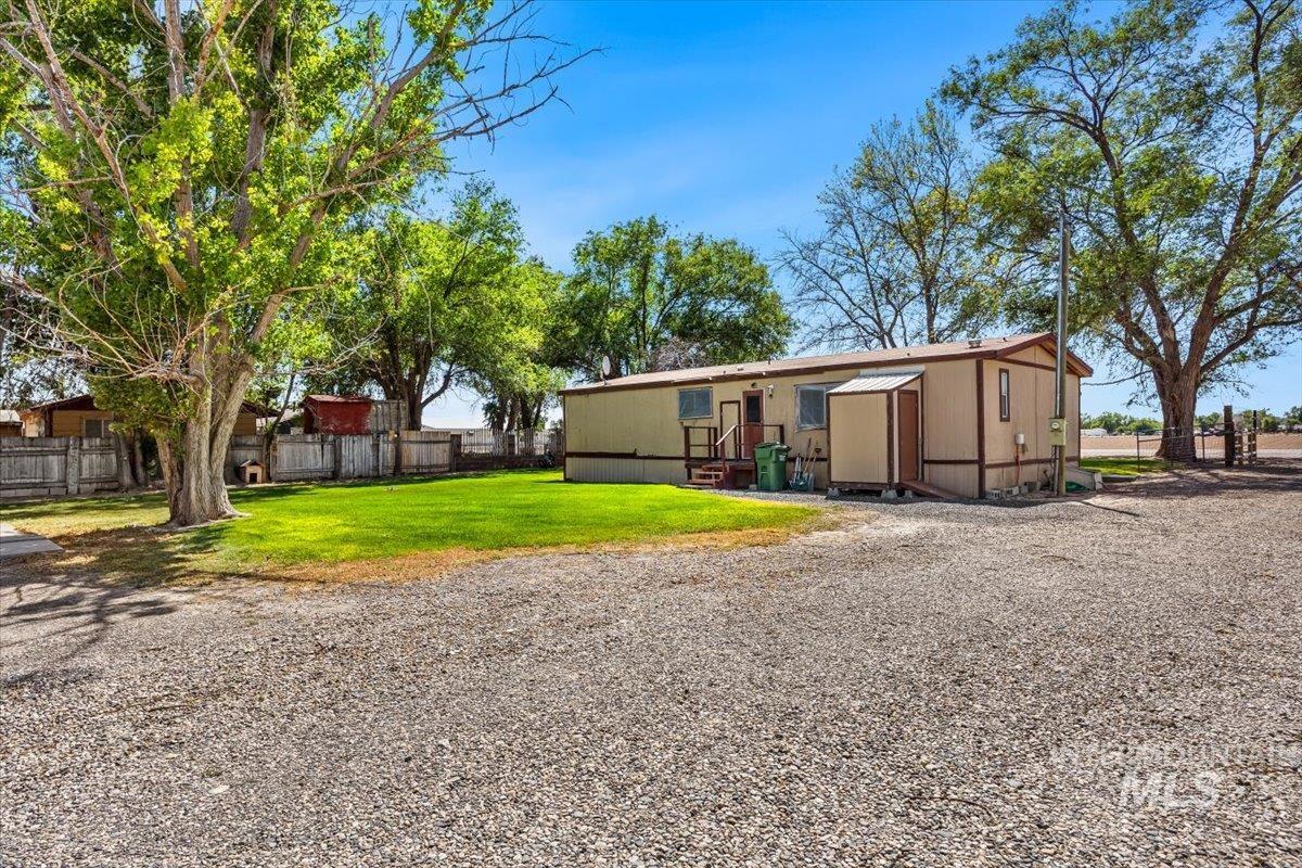 1770 N 3rd Street, Nyssa, Oregon 97913, 3 Bedrooms, 2.5 Bathrooms, Residential For Sale, Price $749,000, 98970949