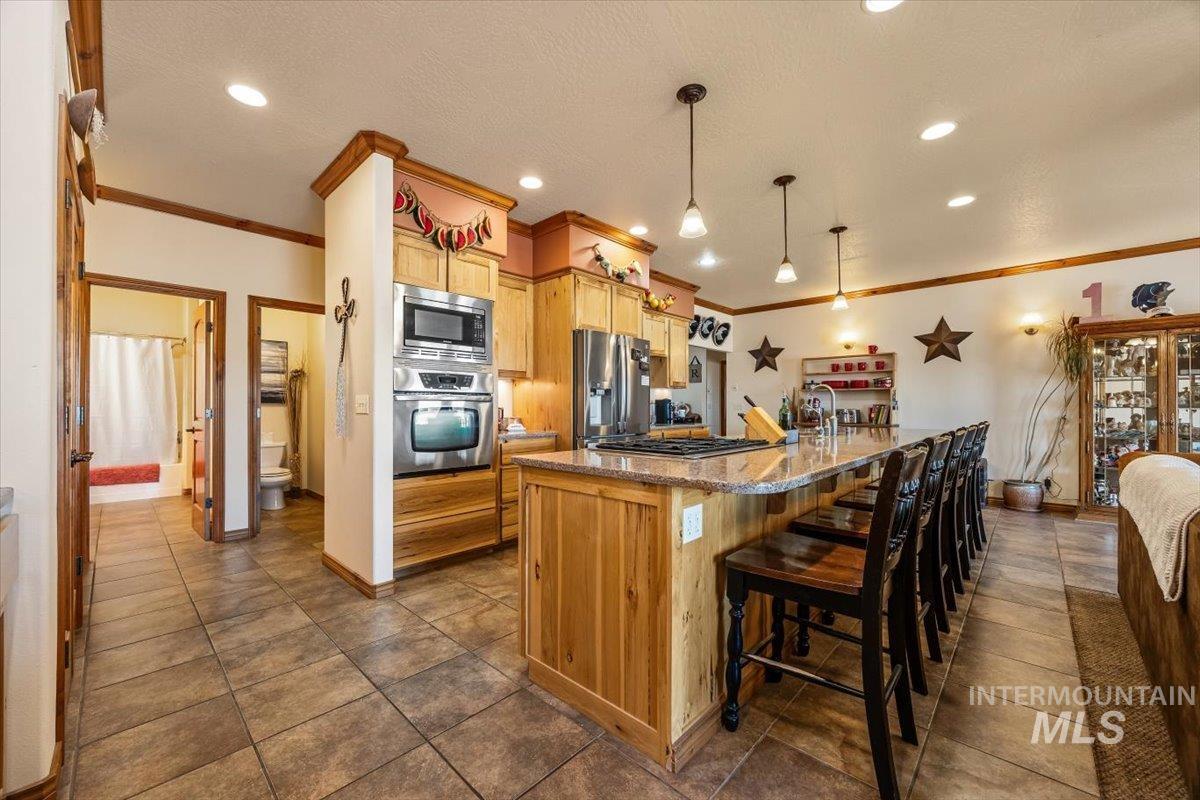 1770 N 3rd Street, Nyssa, Oregon 97913, 3 Bedrooms, 2.5 Bathrooms, Residential For Sale, Price $744,900,MLS 98970949