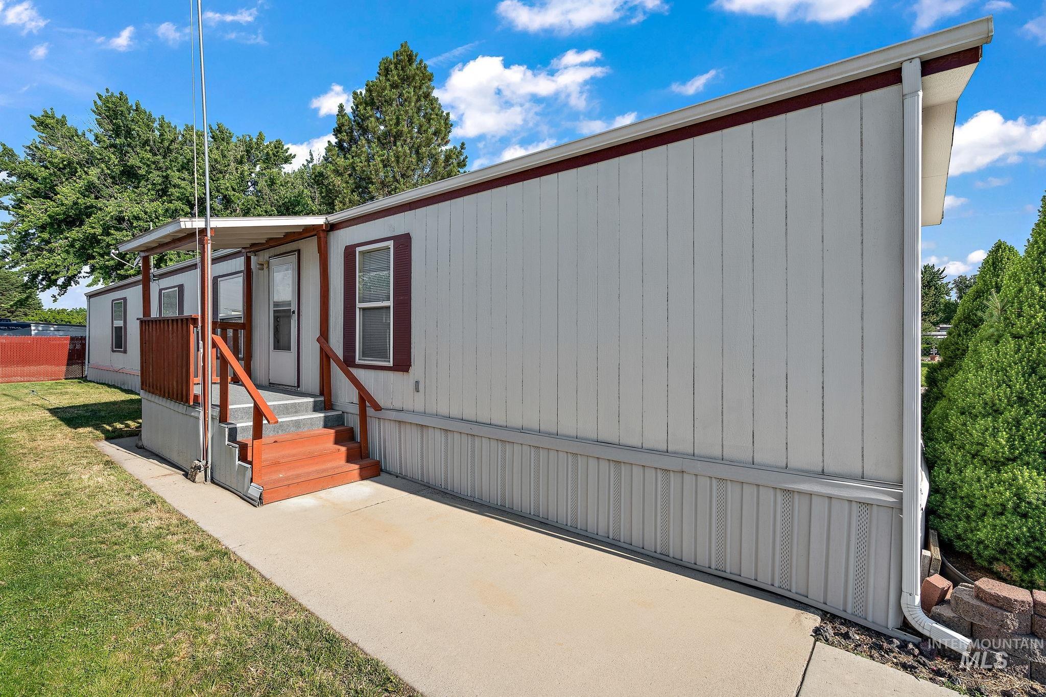 5373 N North Glen Lane, Boise, Idaho 83714-2353, 3 Bedrooms, 2 Bathrooms, Residential For Sale, Price $95,000,MLS 98970953