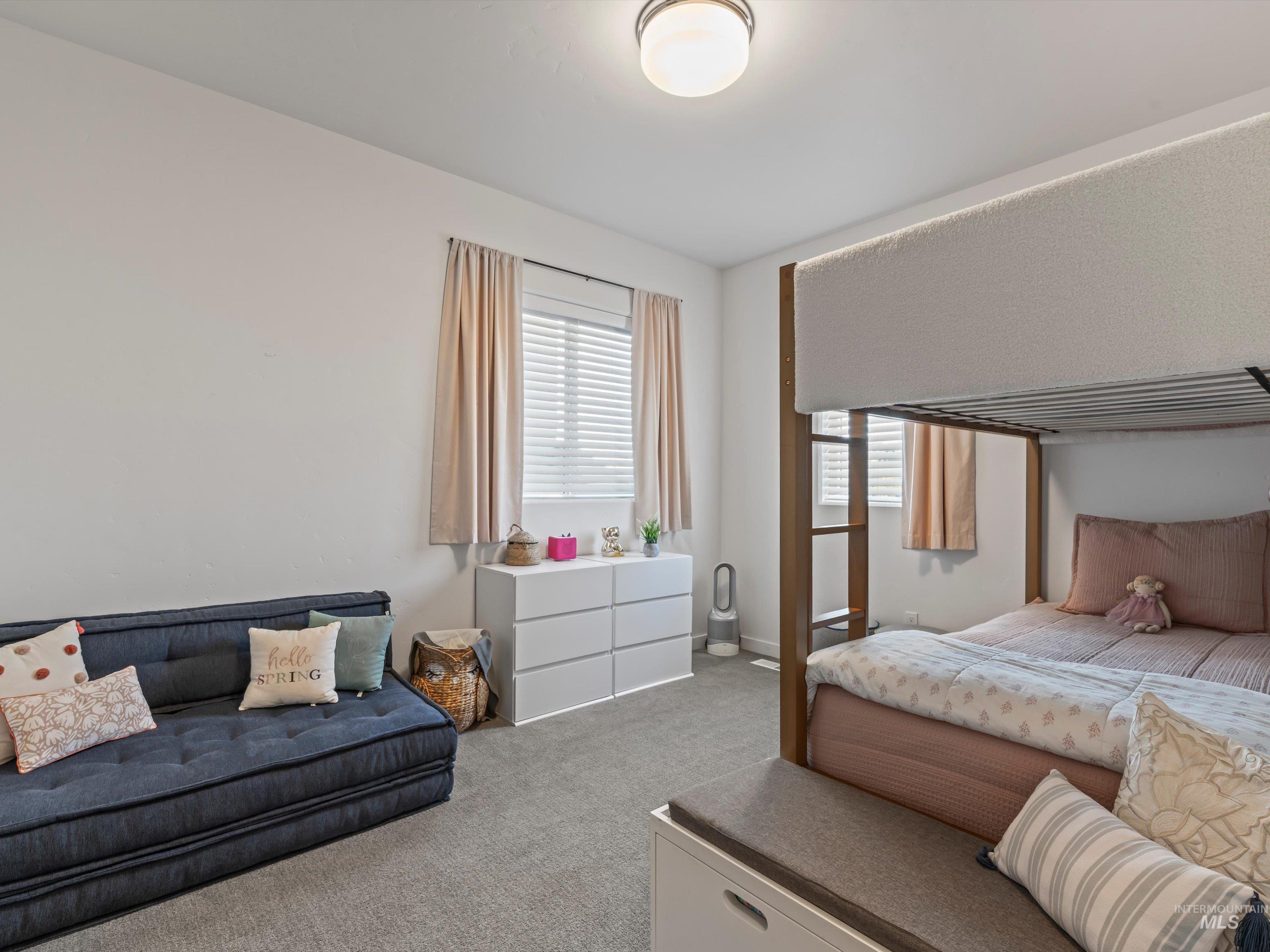 1251 E Echelon Ridge Lane, Boise, Idaho 83716, 3 Bedrooms, 2.5 Bathrooms, Residential For Sale, Price $649,900, 98970955